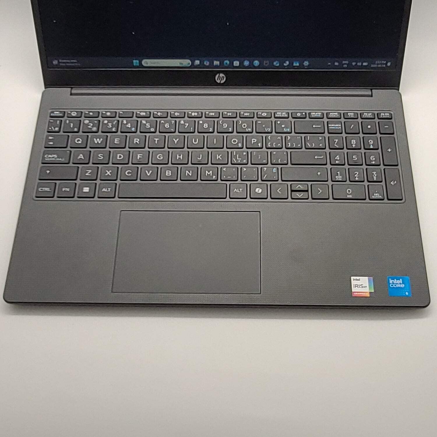HP Laptop 15-FD0XXX 15″ i5-120u 1.4GHz 16GB RAM 512gb SSD SSD