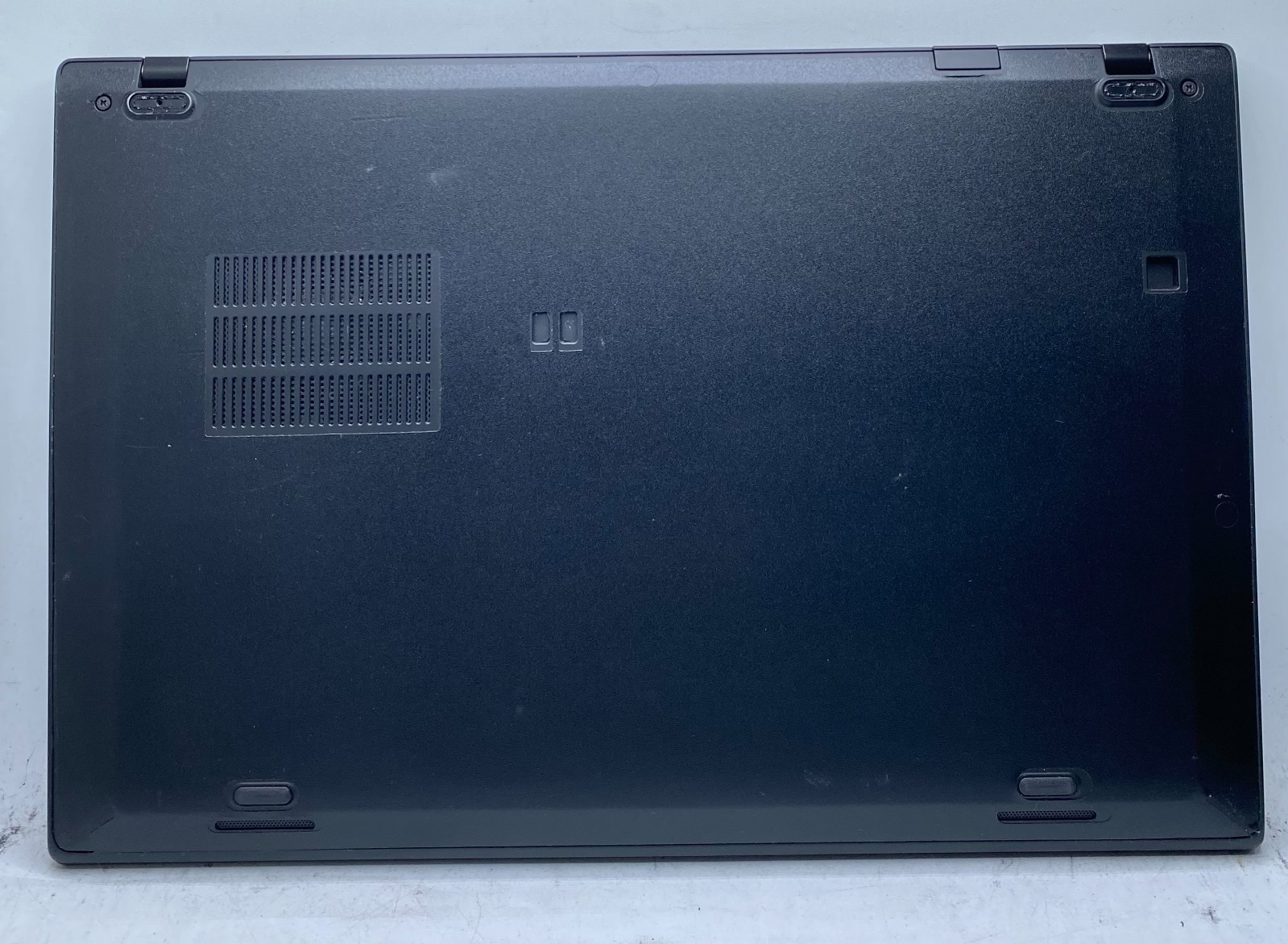 Lenovo ThinkPad X1 Carbon 7th Gen 14″ Touch Intel i7-8565U 16GB RAM 256GB SSD