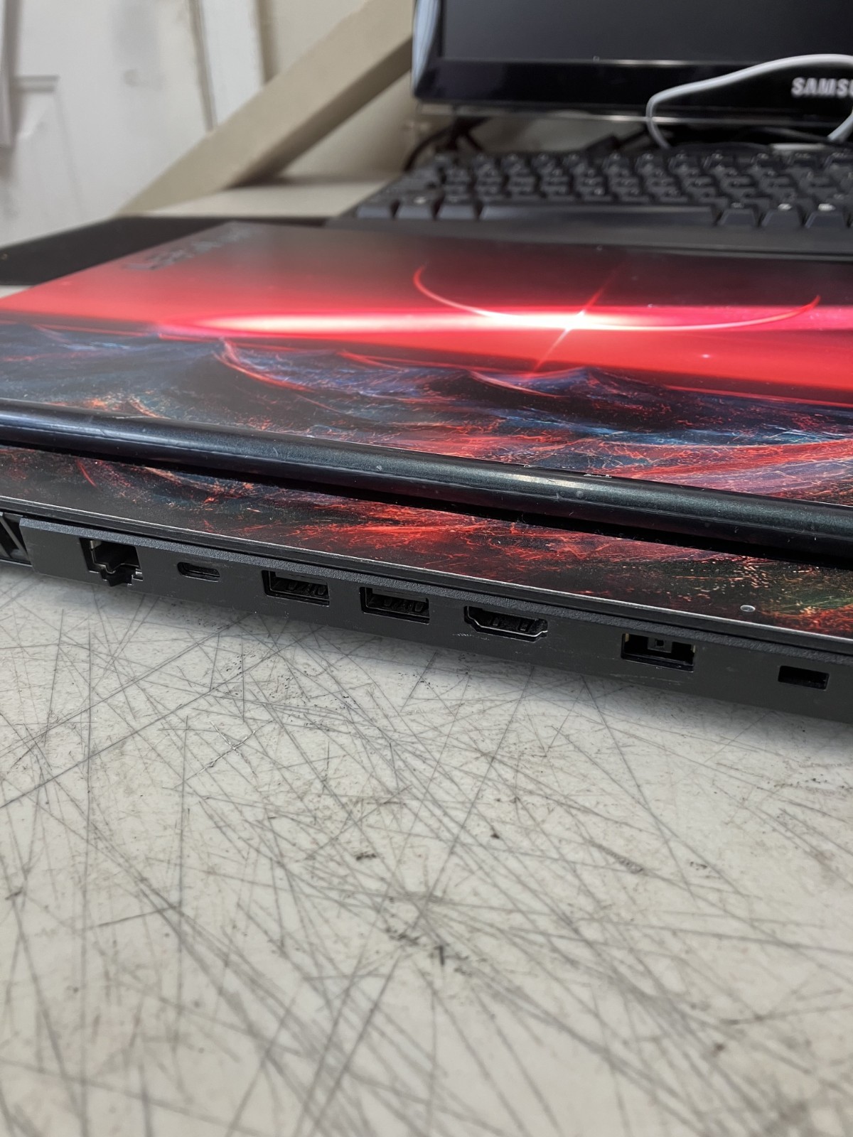Lenovo Legion 5 Gaming Laptop GTX 1650 Ryzen 5 4600H AS-IS FOR PARTS