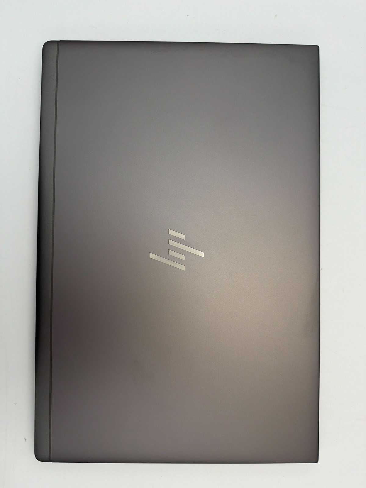 HP ZBook 15u G5 (2018) Intel Core i7-8550U CPU @ 1.80GHz 32GB RAM 512GB SSD