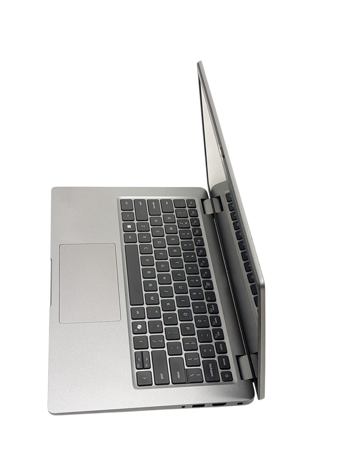 Dell Latitude 5450 Ultra 7 155U 14″ 32GB RAM 512GB SSD – Grade D