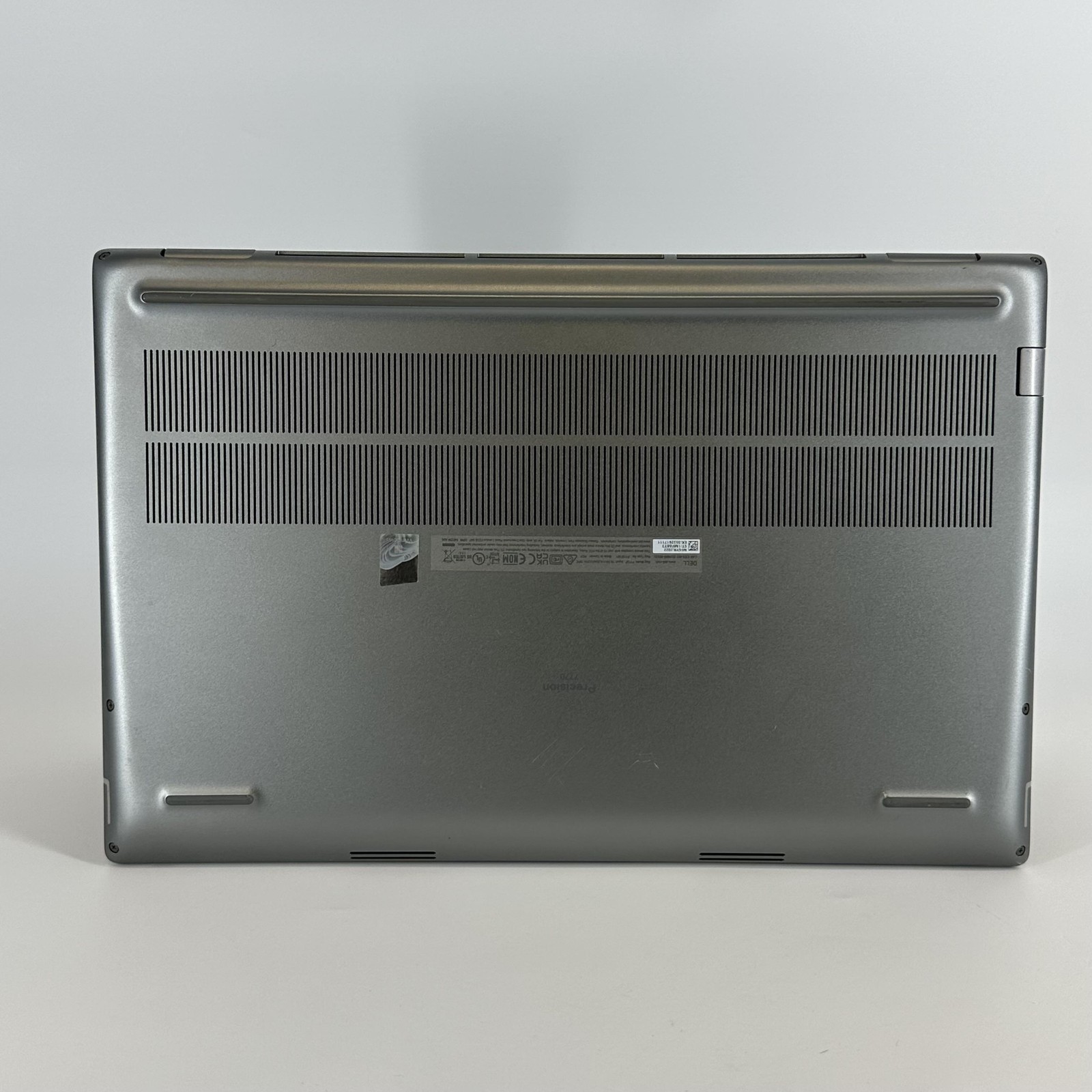 Dell Precision 7770 17.3 FHD 2.3 GHz i9-12950HX 64GB 1TB SSD NVIDIA RTX A4500