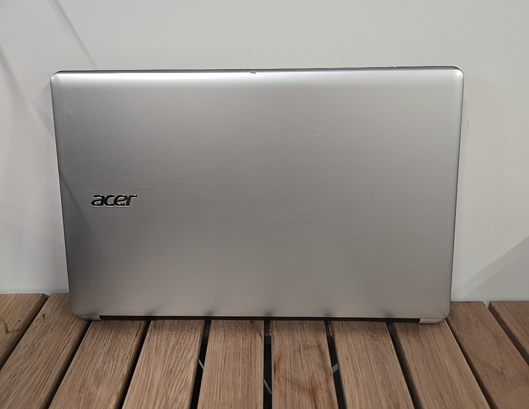 Acer Aspire V 15 Touch Z5WAH 1TB HDD Intel Core i5 Laptop | For Parts