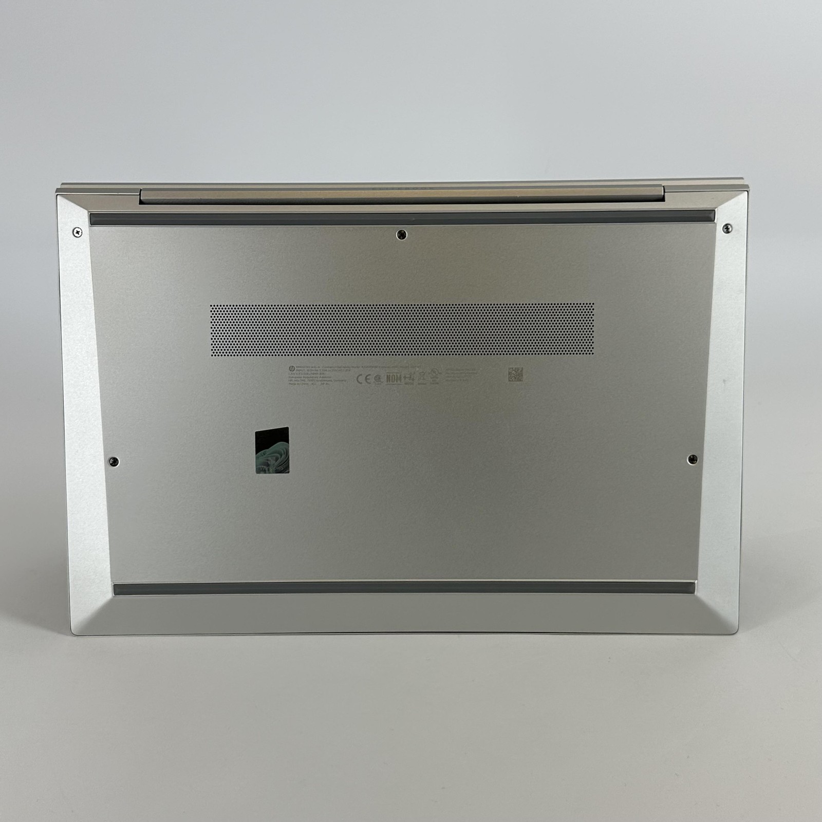 HP Elitebook 840 G8 14 Silver FHD i7-1165G7 2.80GHz 16GB 512GB SSD Very Good