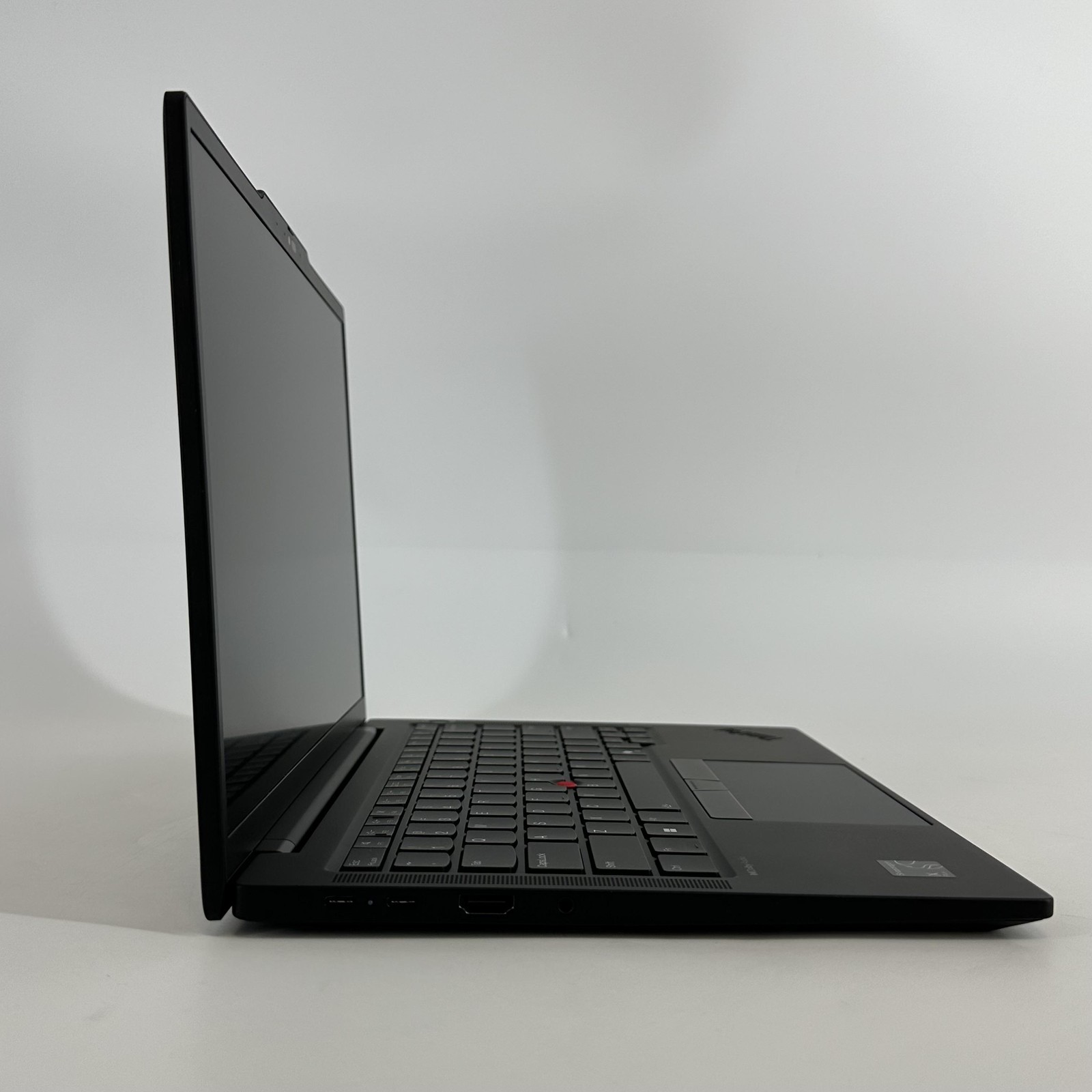 Lenovo ThinkPad T14s Gen 6 FHD+ TOUCH 3.24 GHz Snapdragon X Plus 16GB 1TB SSD