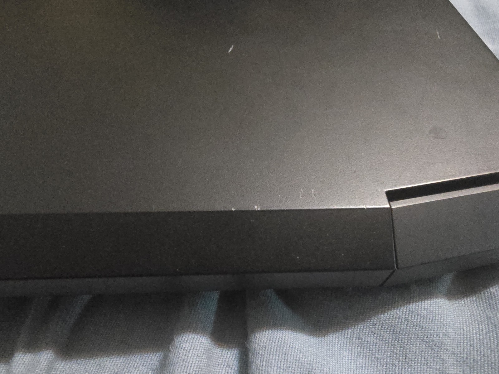 HP Pavilion Gaming Laptop 15-EC0013DX Windows 11 Home 15.6″ FHD.
