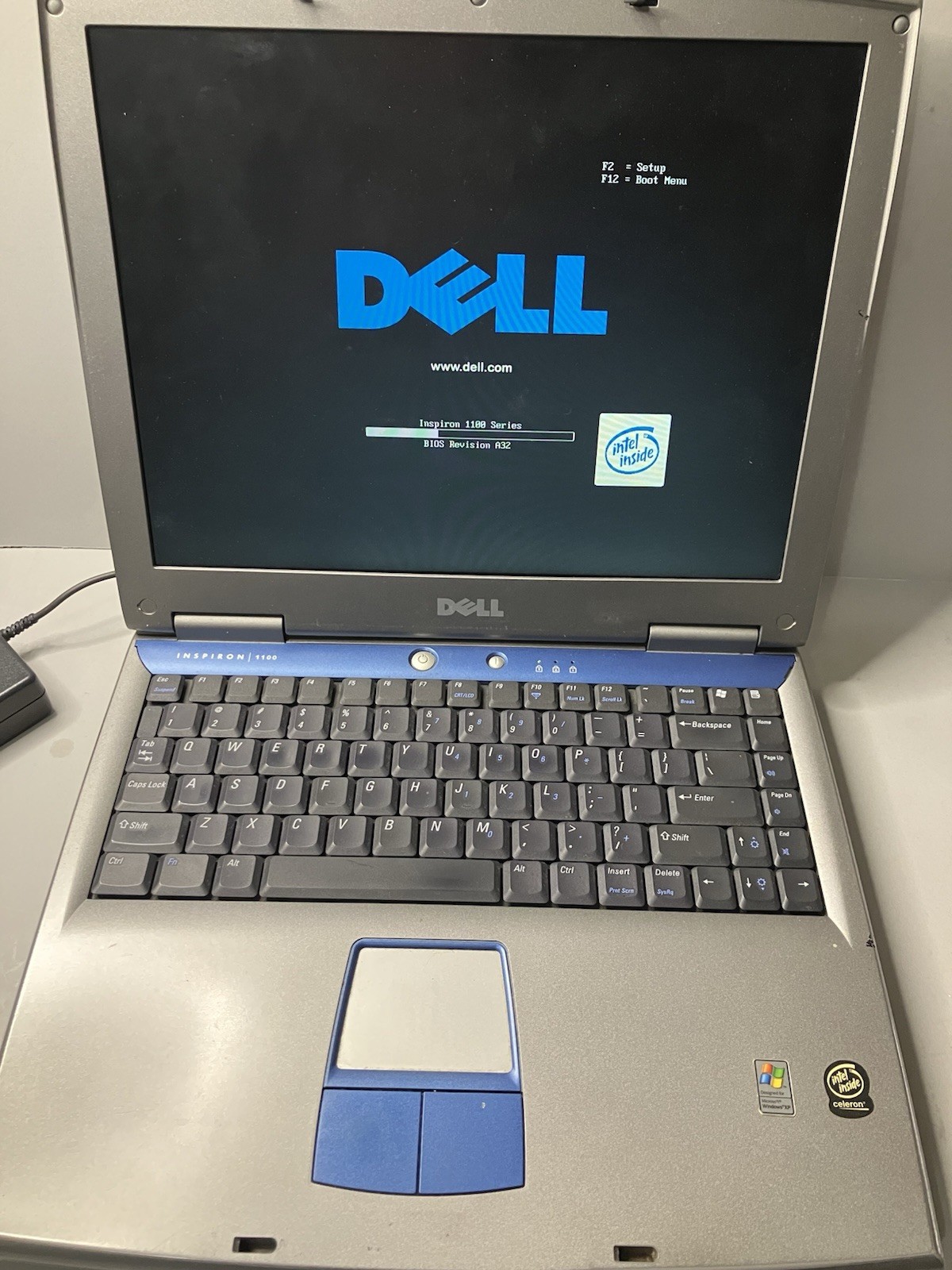 Dell Inspiron 1100 Windows XP Vintage Laptop