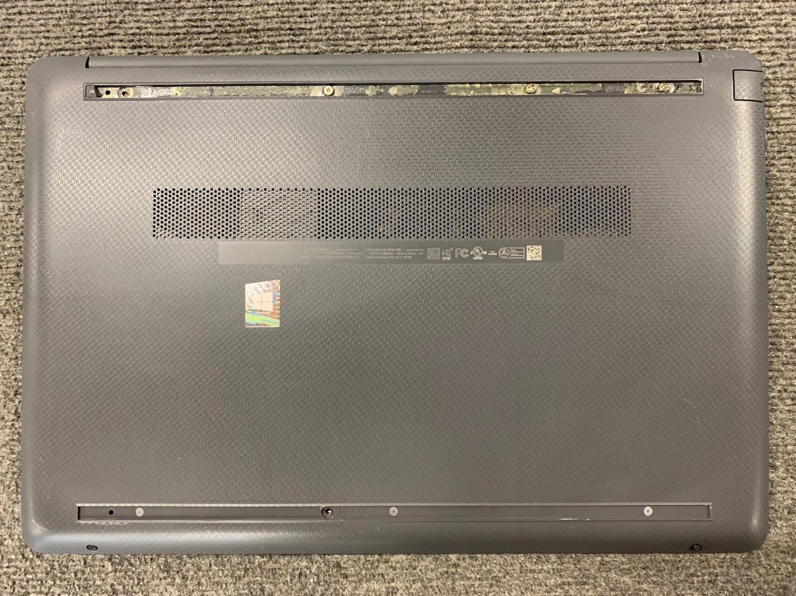 HP 250 G8 15.6″ Laptop i5-1135G7, No RAM/Storage, As Is