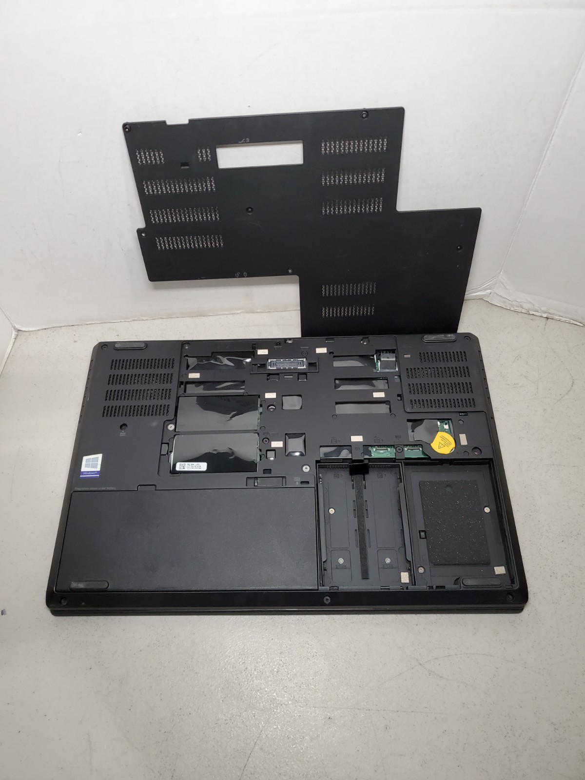 Lenovo P50 15.6″ Laptop | i7-6700HQ 2.6GHz 8GB RAM No HDD/SSD/OS! READ! #69