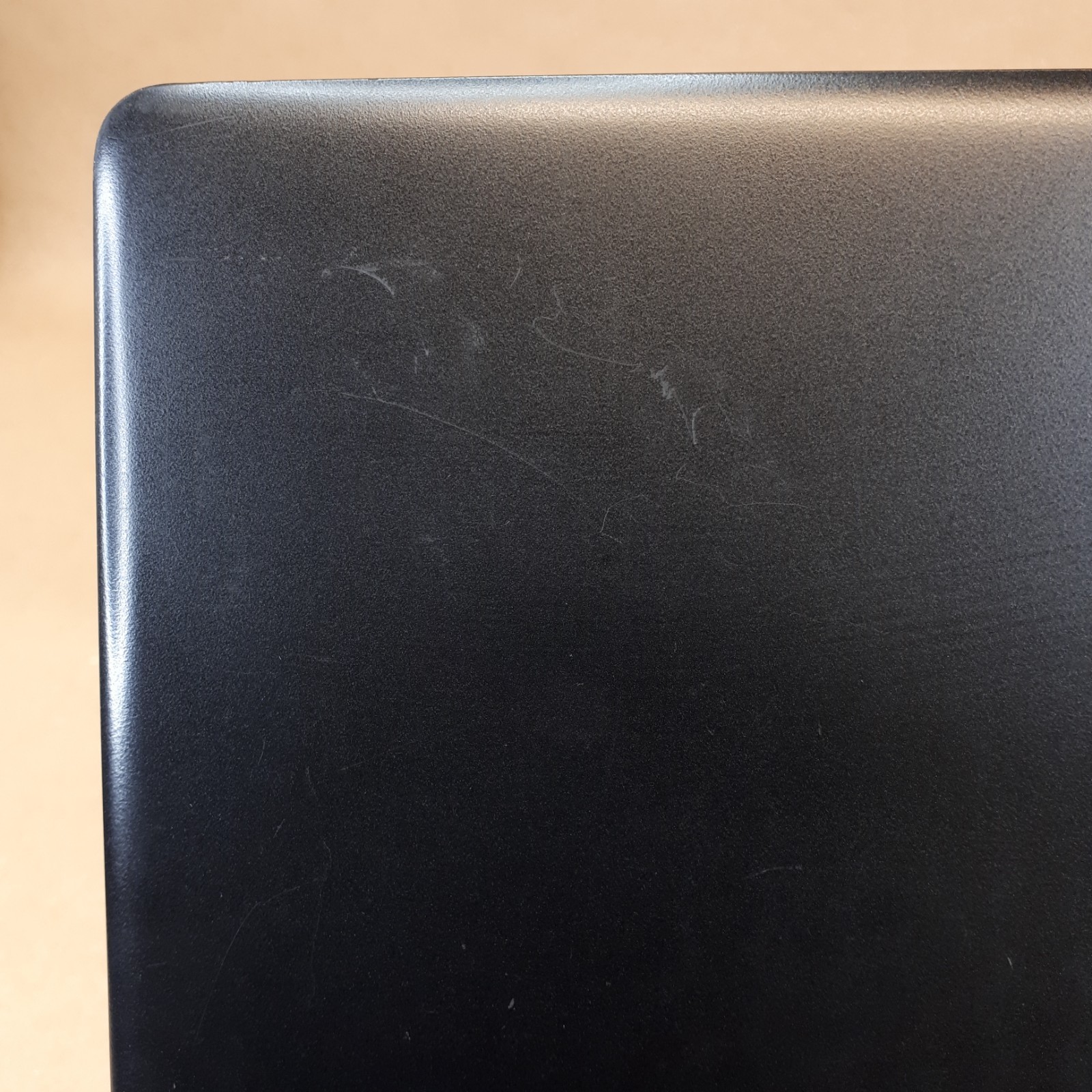 Dell Latitude 5480 14″ Laptop i5-7440HQ 4GB RAM *Working* No DIsplay/SSD H4037