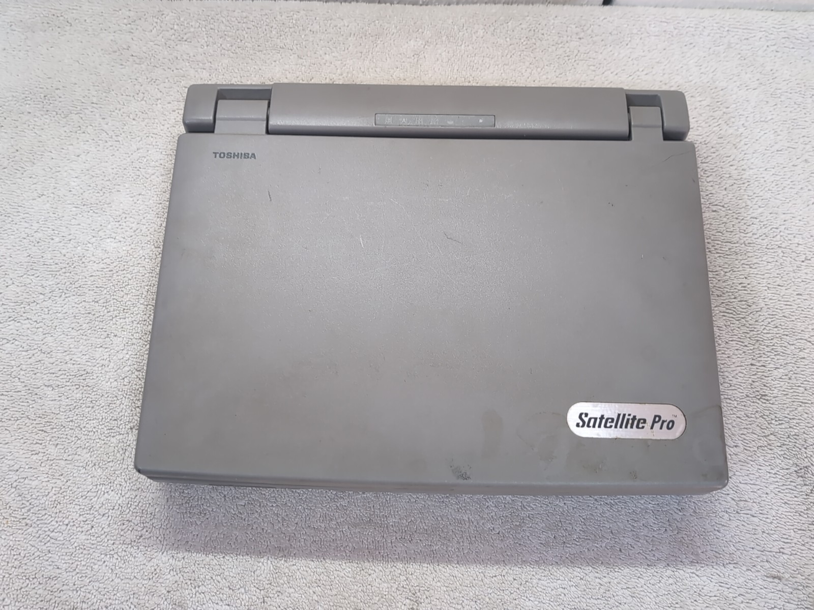 TESTED Toshiba Satellite Pro 405 CS Notebook Laptop Computer FOR PARTS