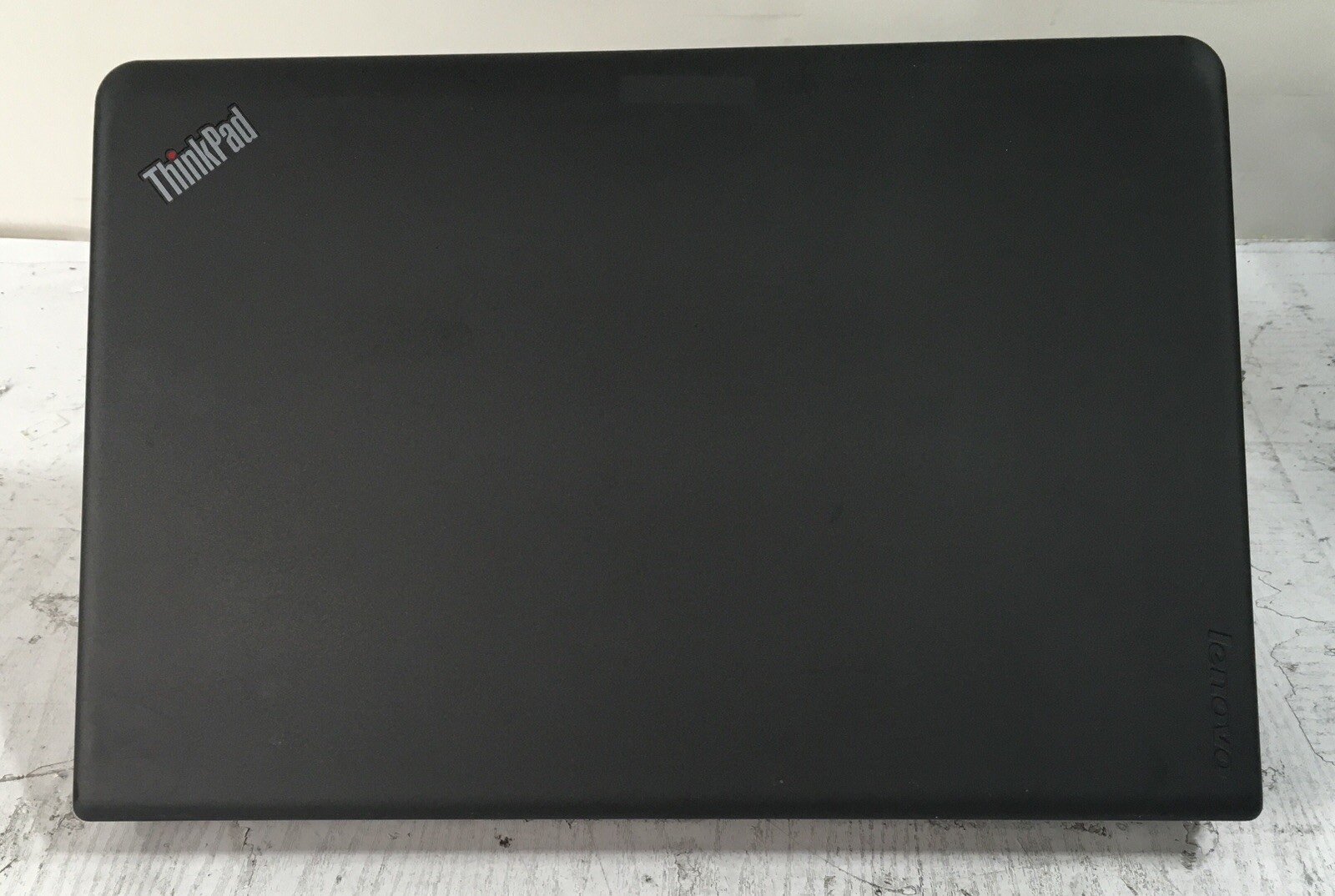 FOR PARTS Lenovo Thinkpad E560 15.5″ Intel Core I7 NO HDD READ DESCRIPTION