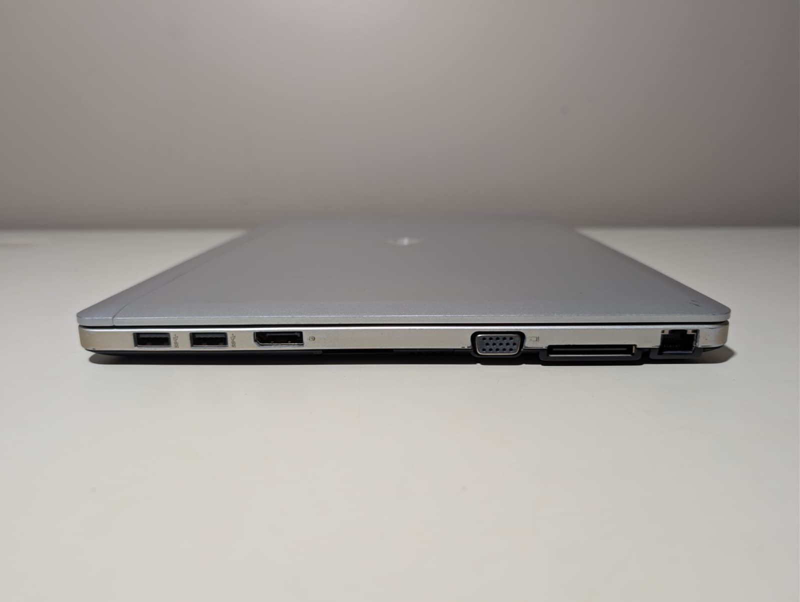 HP EliteBook Folio 9470M | i5 3rd 8GB RAM 128GB SSD | Backlit Win 10 New Battery