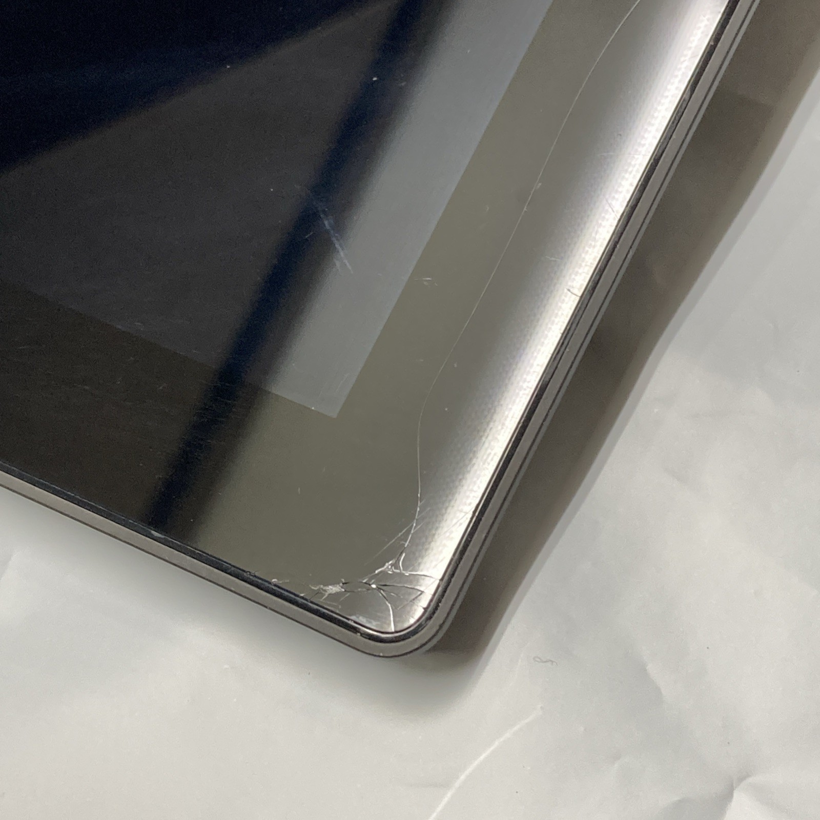 Microsoft Windows Surface RT 1516 10.6″ UNTESTED ** Please Read **