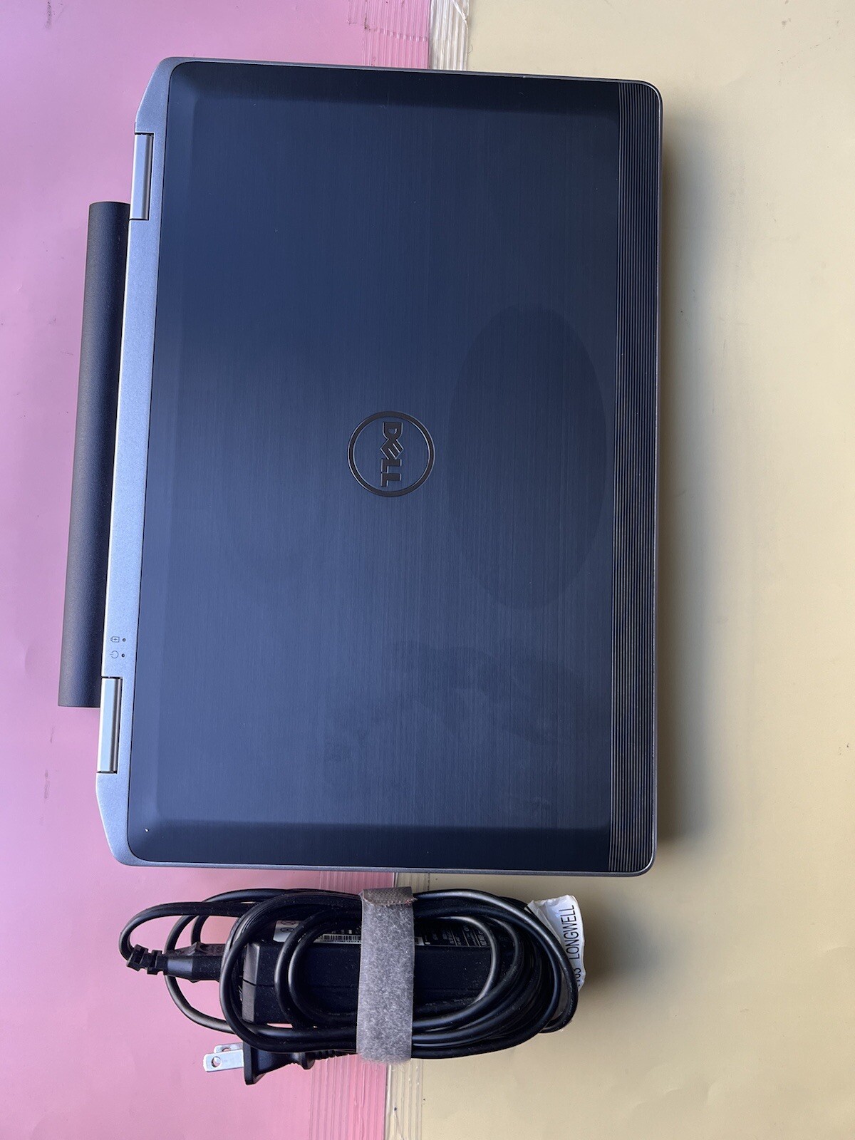 Dell Latitude E6320 13.3″ Core i7-2620M 2.70GHz 8GB RAM 500GB HDD HDMI WEBCAM