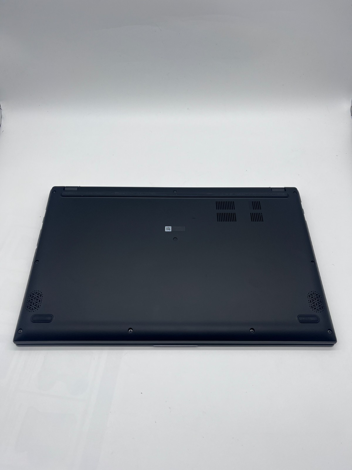 ASUS VivoBook 15.6″ AMD Ryzen 3 3200U 4/128GB Slate Gray F512DA-WH31 win 11
