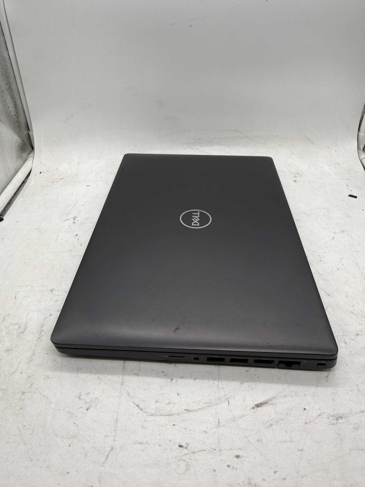 Dell Latitude 5400 – Intel i5-8365U 16GB RAM No SSD + 65W Charger