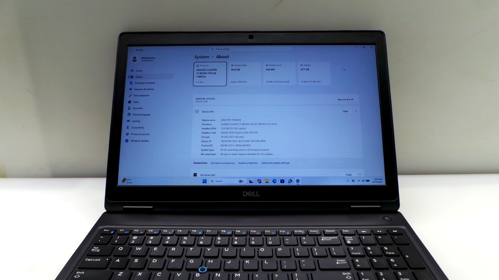 Dell Latitude 5590 15.6″ | i7-8650U 1.90GHz | 16GB RAM 512GB NVMe | WIN 11 PRO
