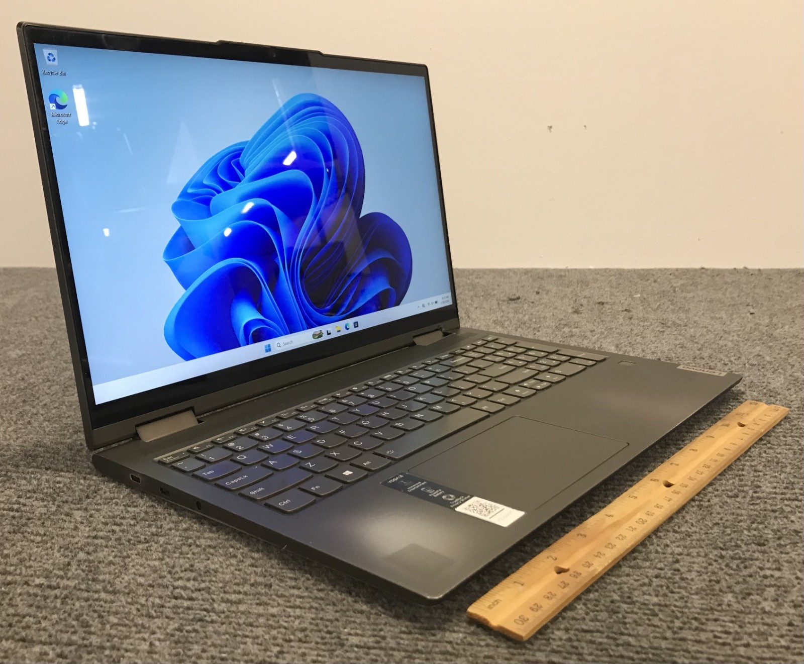 Lenovo Yoga 7 15.6″ 2-in-1 Laptop i7-1165G7 12GB RAM 512GB NVMe, As Is