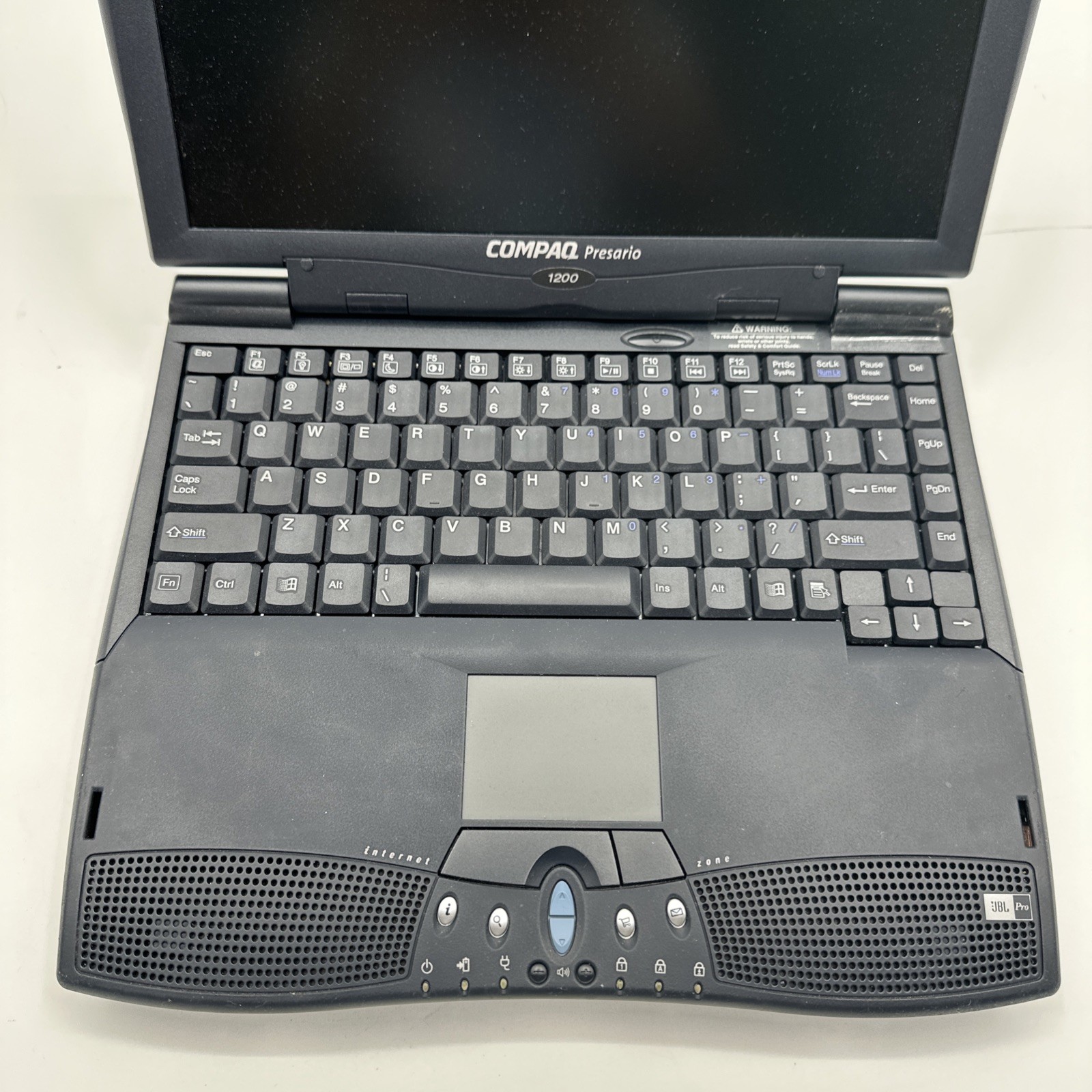 Compaq Presario 1200 Retro Vintage Windows 98 Laptop For Parts Or Repair READ