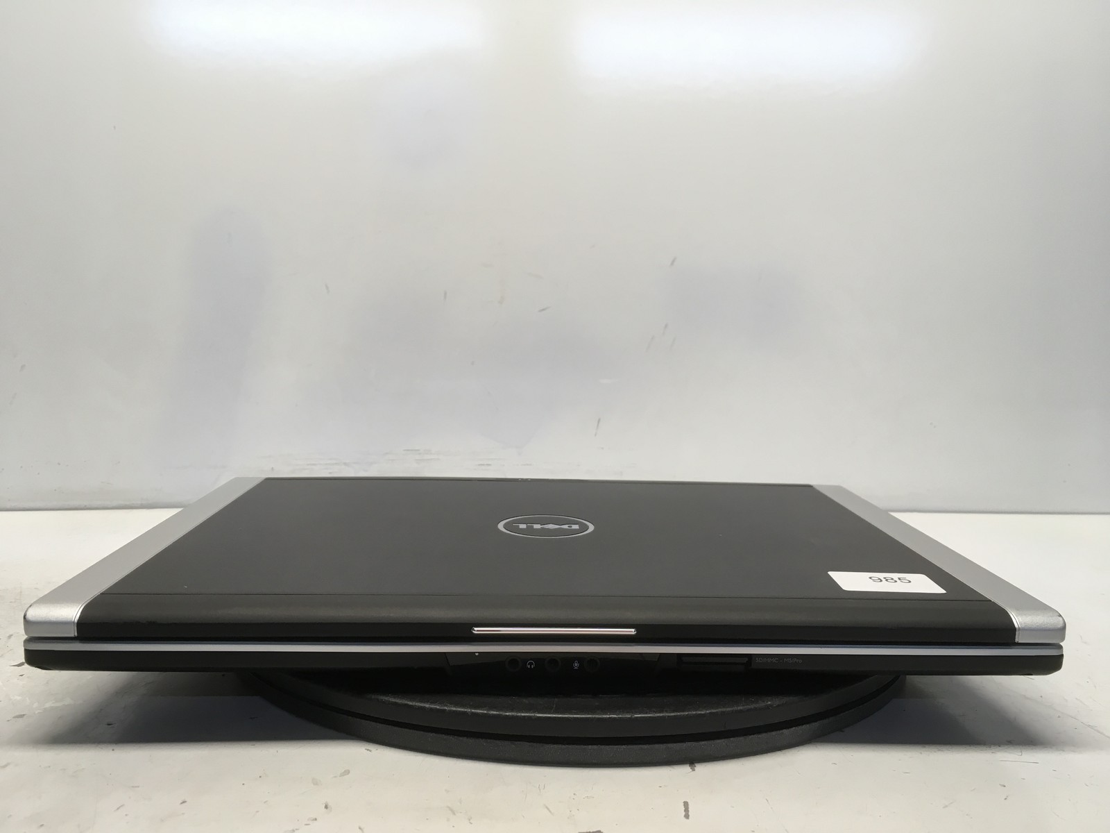 Dell XPS M1530 Intel Pentium Dual Core 2.4GHz 4 GB NO HDD No Batt