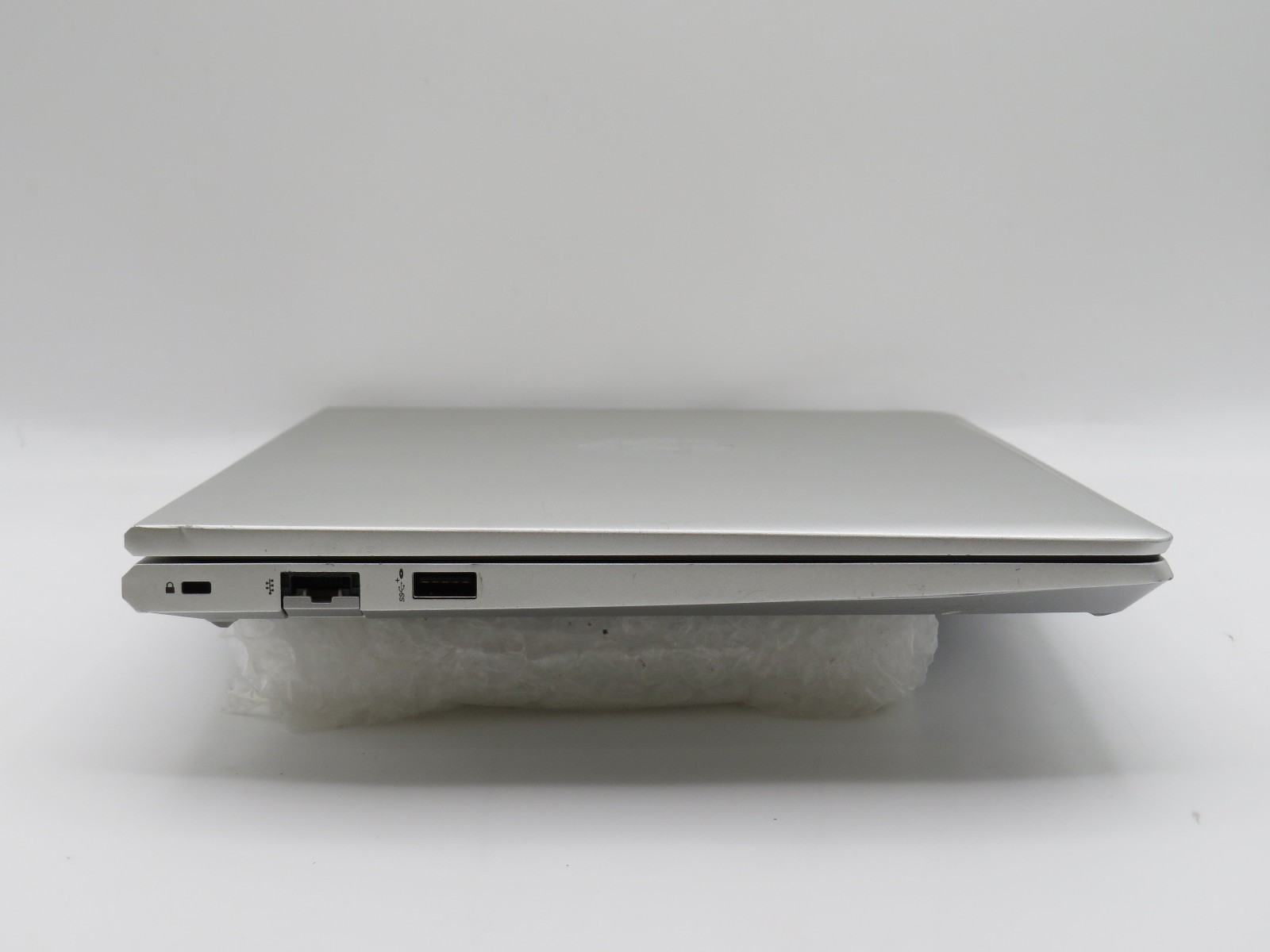 HP ProBook 440 G9 i7-1255U @ 1.7GHz | 16GB DDR4 | 512GB SSD | 14″ | Win 11 Pro
