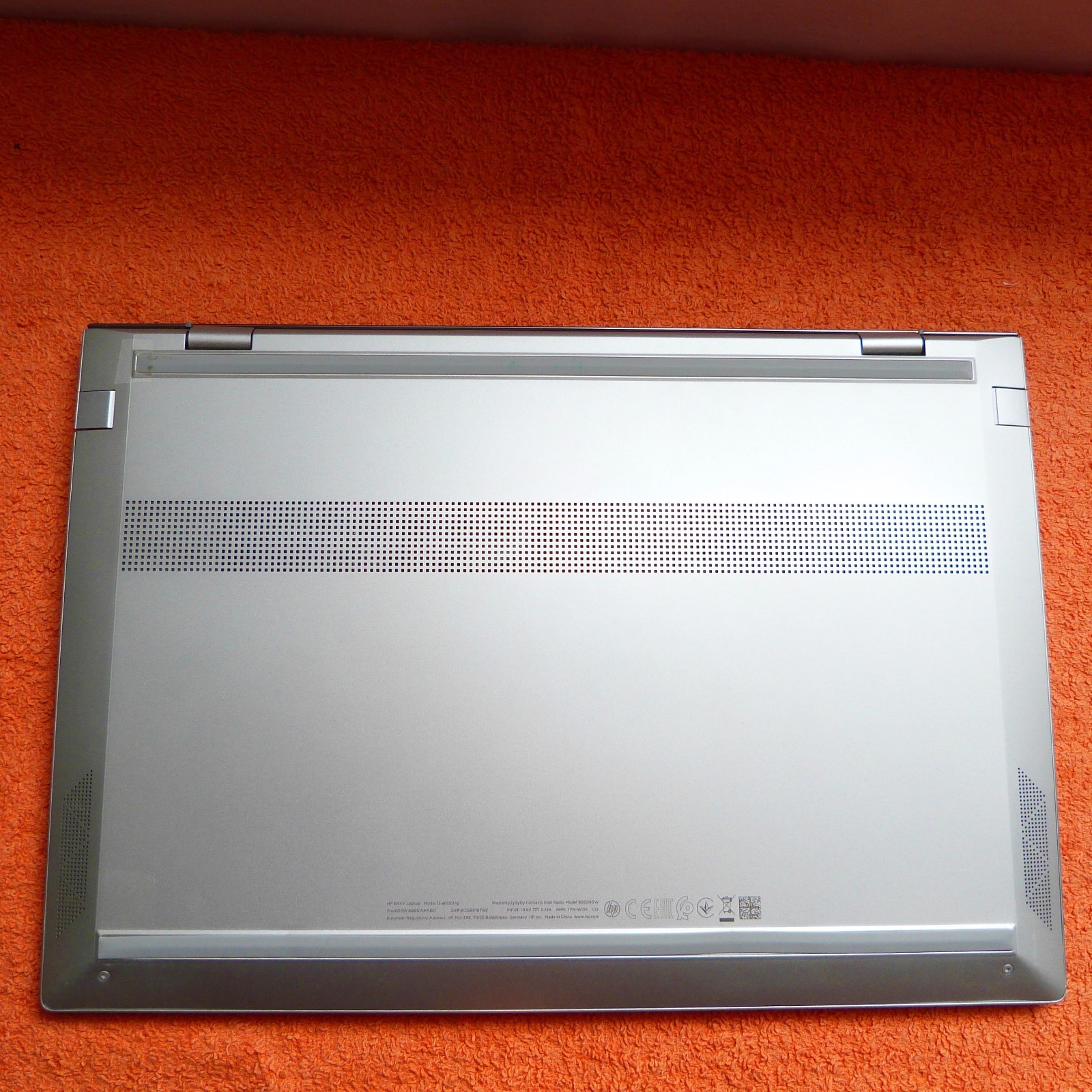 HP ENVY 13 AH 13″ FULLHD l METAL UltraBook Windows 11 SSD l 8GEN CORE i5 I