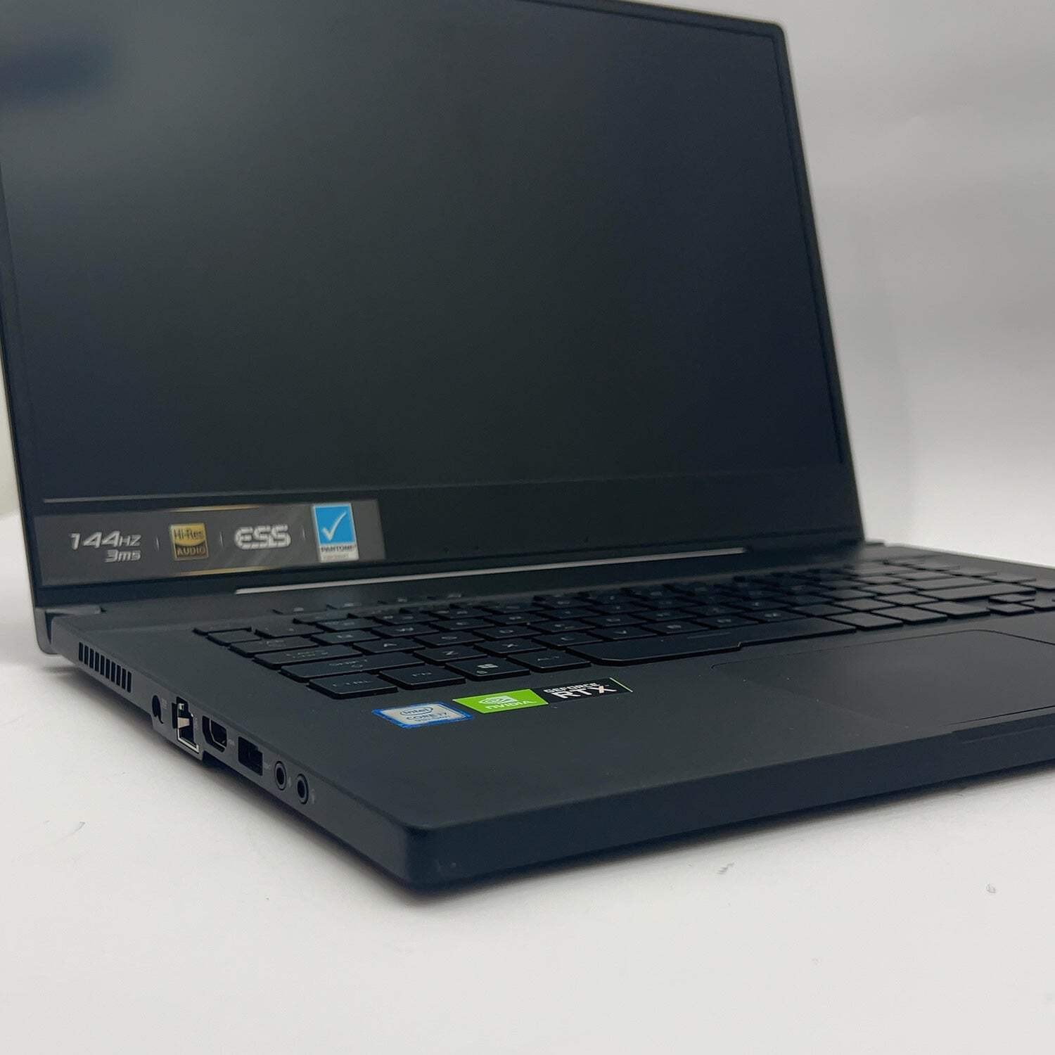 Asus ROG Zephyrus M GU502 15.6″ i7-9750H 2.6GHz 16GB 1TB GeForce RTX 2060 *Read*