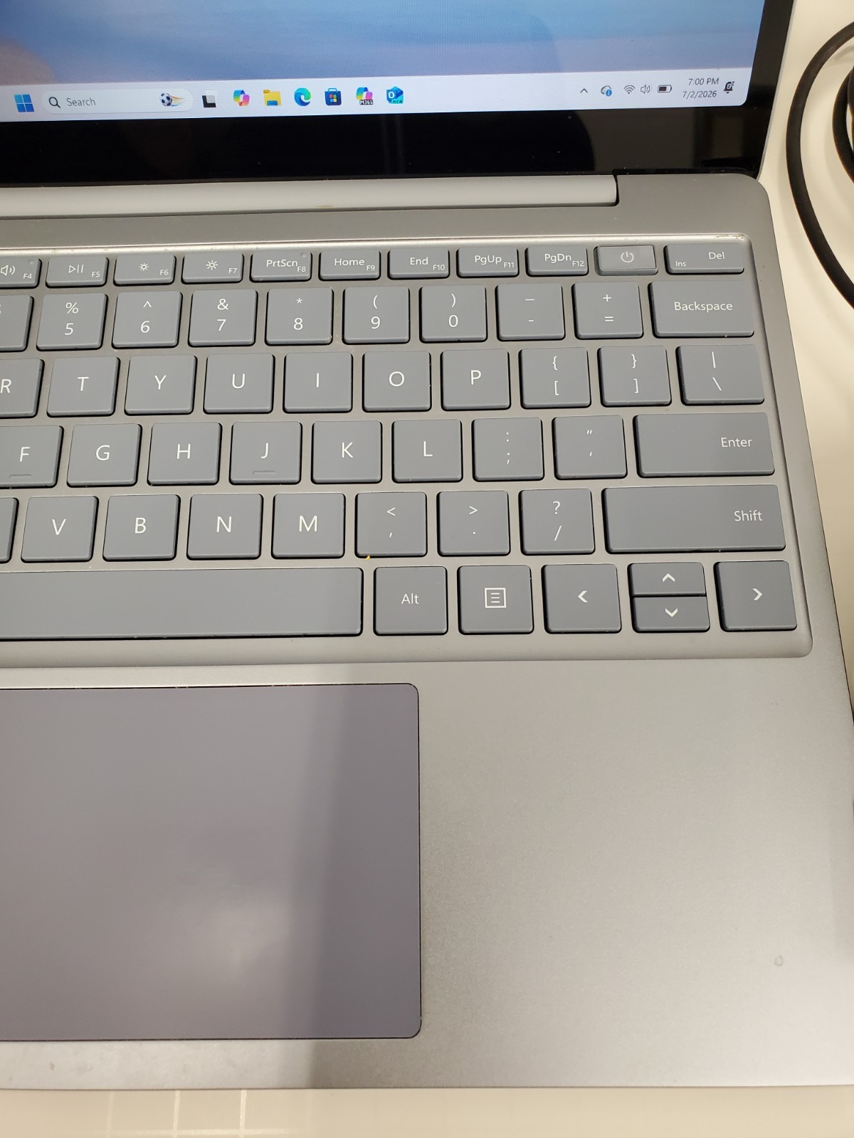 Microsoft Surface Book Go Laptop – 128GB i5 A1943 8GB RAM- 12.4in TouchScreen