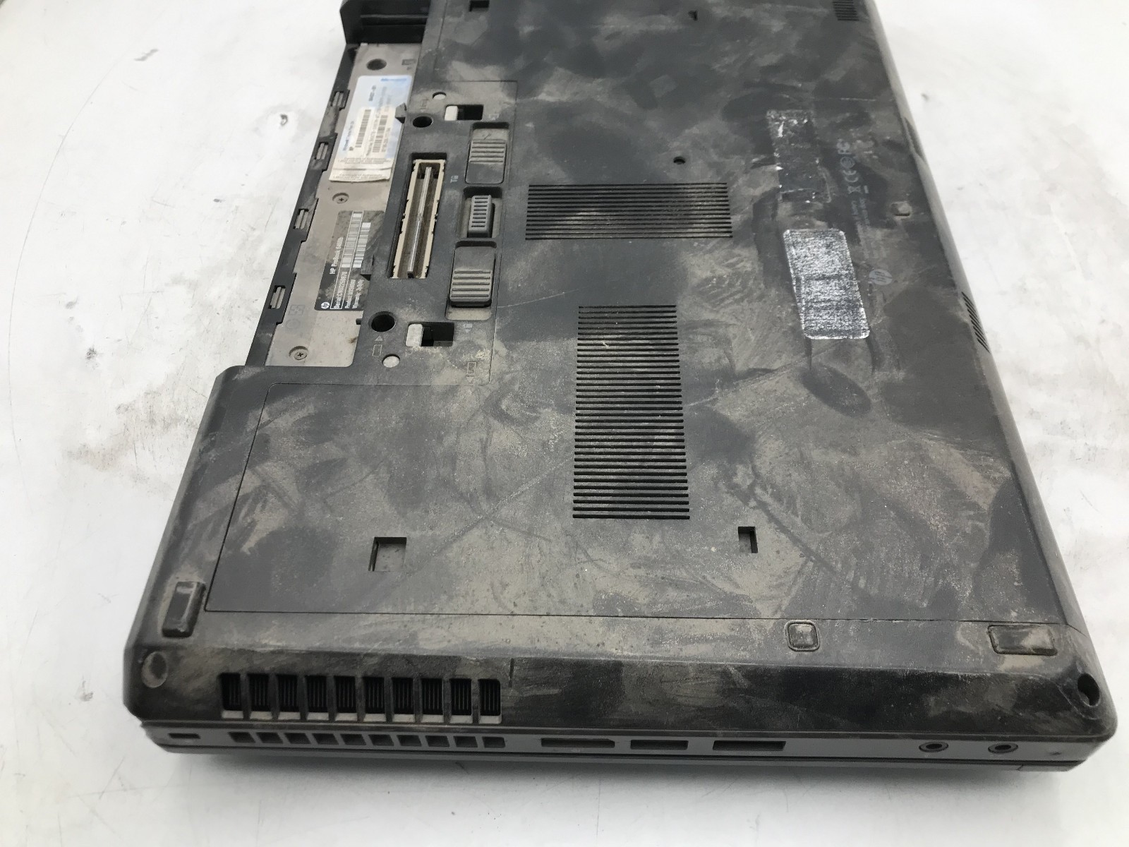HP PROBOOK 6460B – BOOTS TO BIOS – INTEL I5 2520M – 4GB RAM – RREAD DESCRIP – BB
