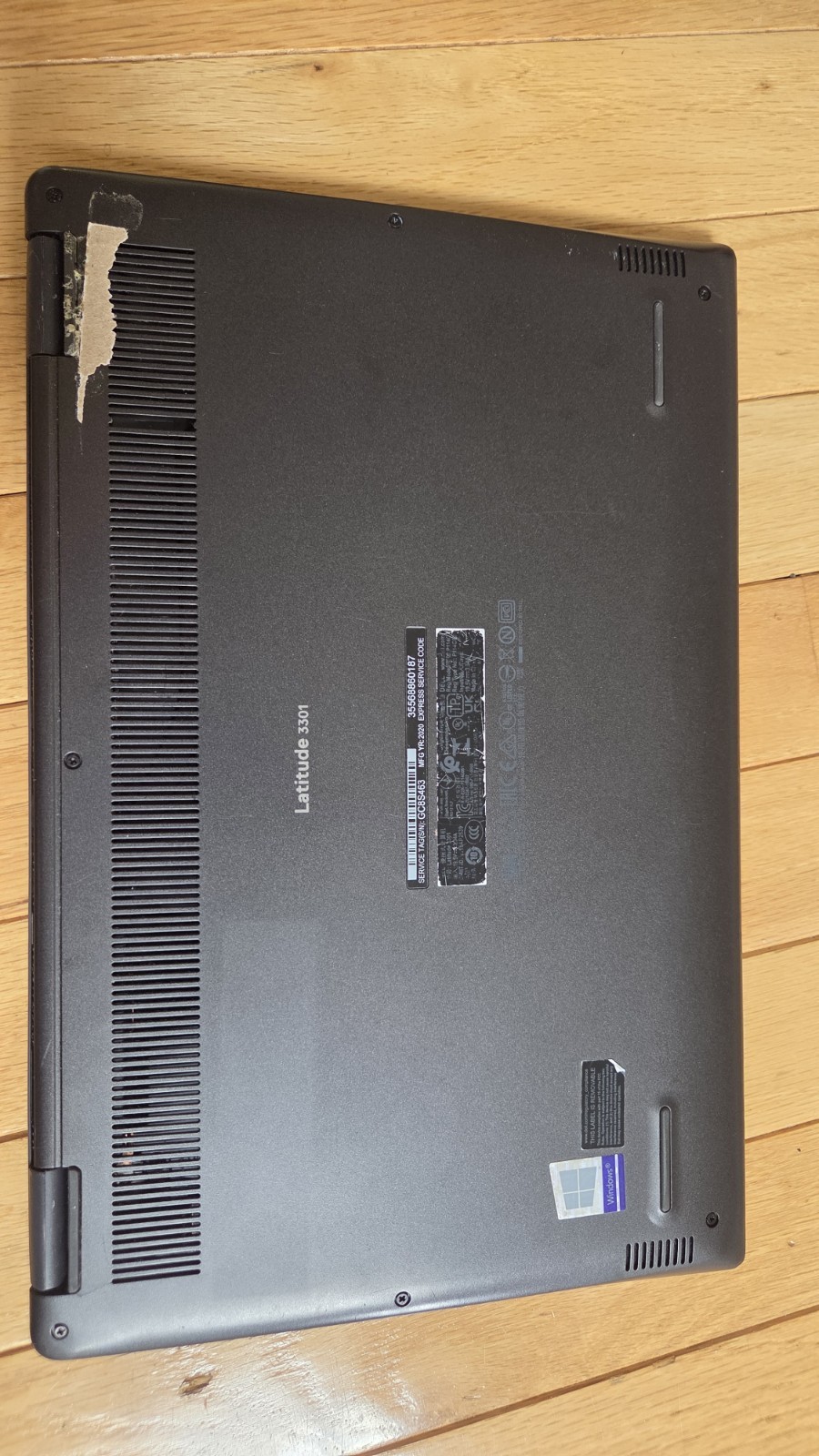 Dell Latitude 3301 128gb Nvme Win 11 i3-8145u 2.30ghz 4gb Ram HDMI Webcam 13.1”