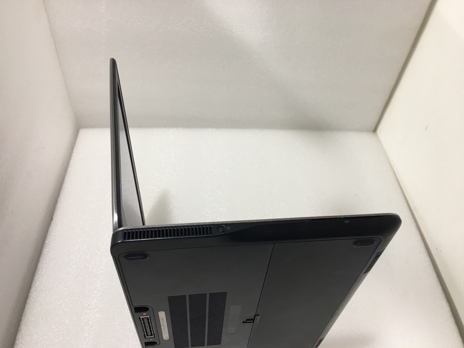 Dell Latitude E7240 256gb SSD Win 11 i5-4200u 2.30ghz 8gb Ran Hdmi Webcam