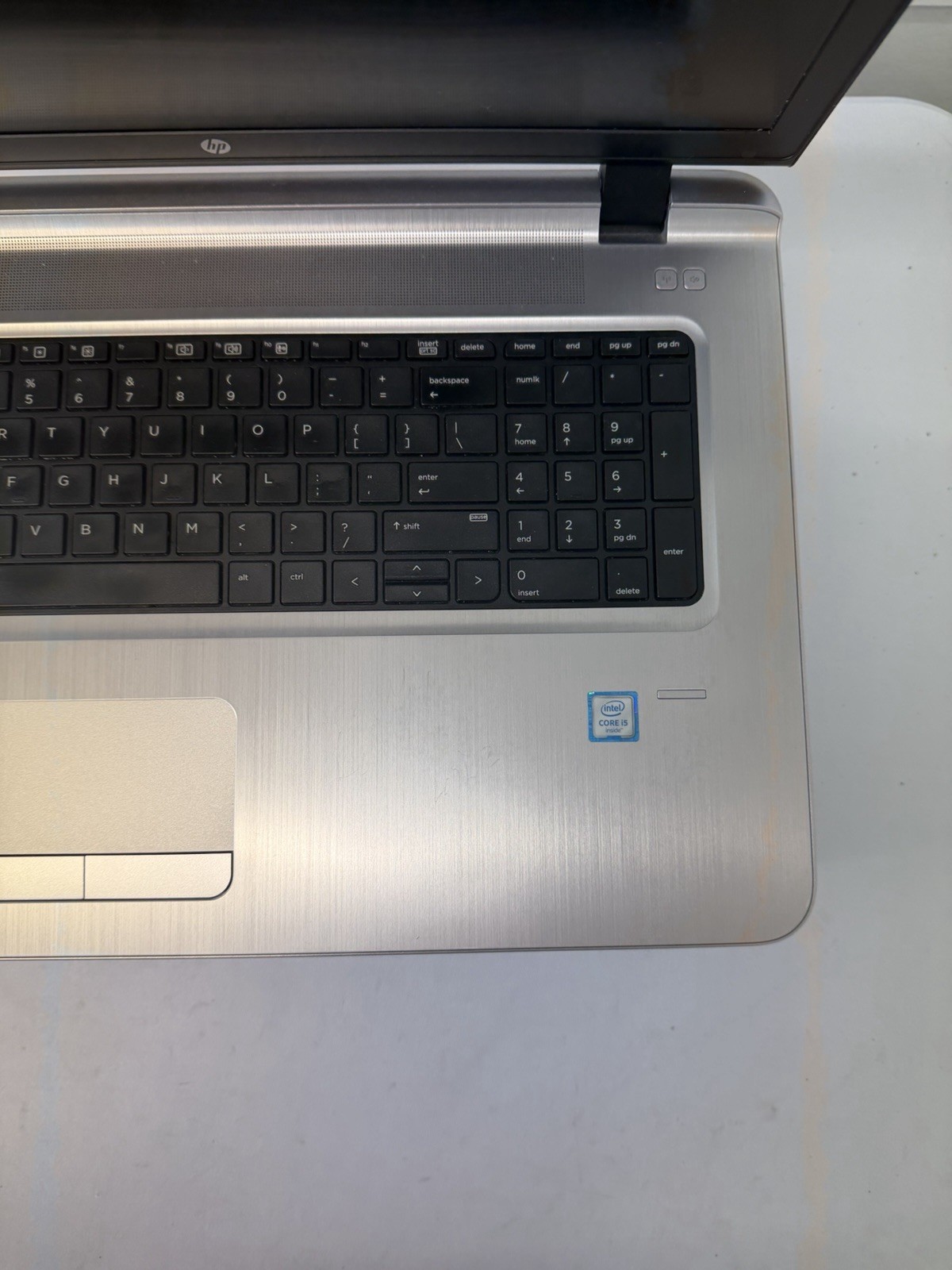 HP Probook 470 G3 Laptop – Good Screen – Intel i5-6200U – RAM 8 GB – Read Des