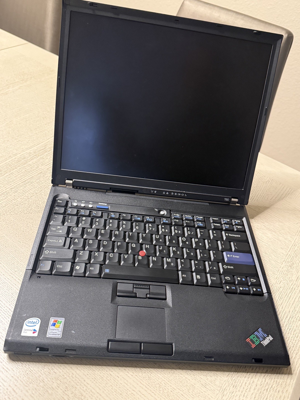IBM Lenovo ThinkPad T60 Type 2007-66U – FOR PARTS / NOT WORKING – No HDD