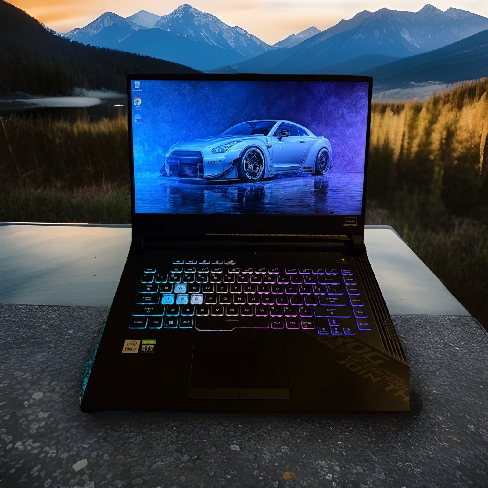 ASUS ROG Strix Gaming Laptop i7/32RAM/1TBNVME/1TB SSD/GTX1050*READ*