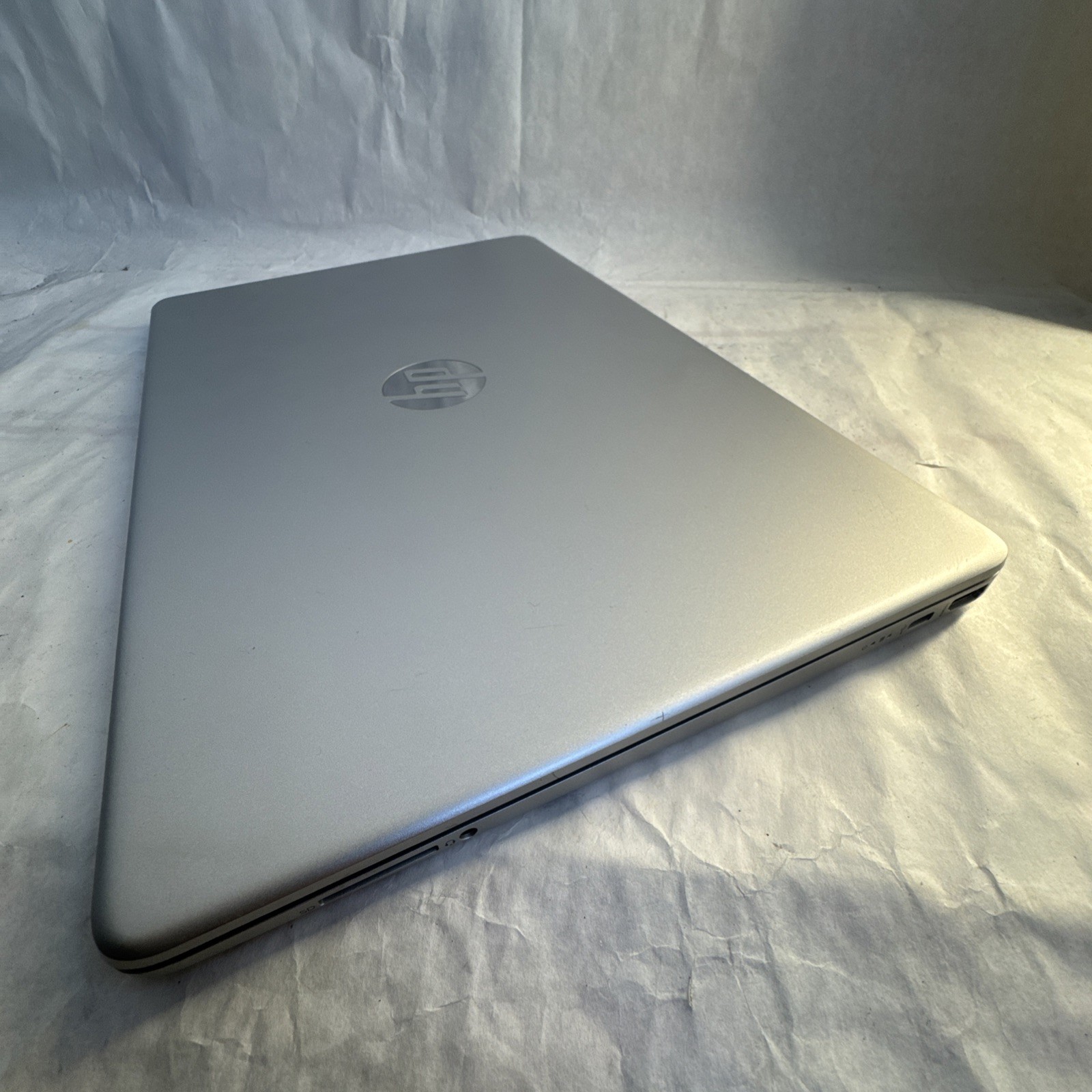HP Laptop 15-dy1731ms HD Intel Core i3-1005G1 @1.20GHz 128GB SSD 8GB RAM W11H