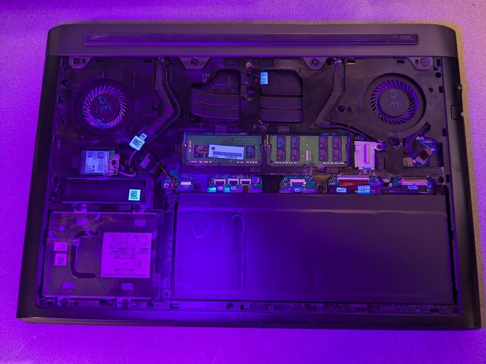 DELL INSPIRON 15 GAMING 7577 i7-7700HQ @ 2.80GHz,24GB RAM, NO HDD/OS