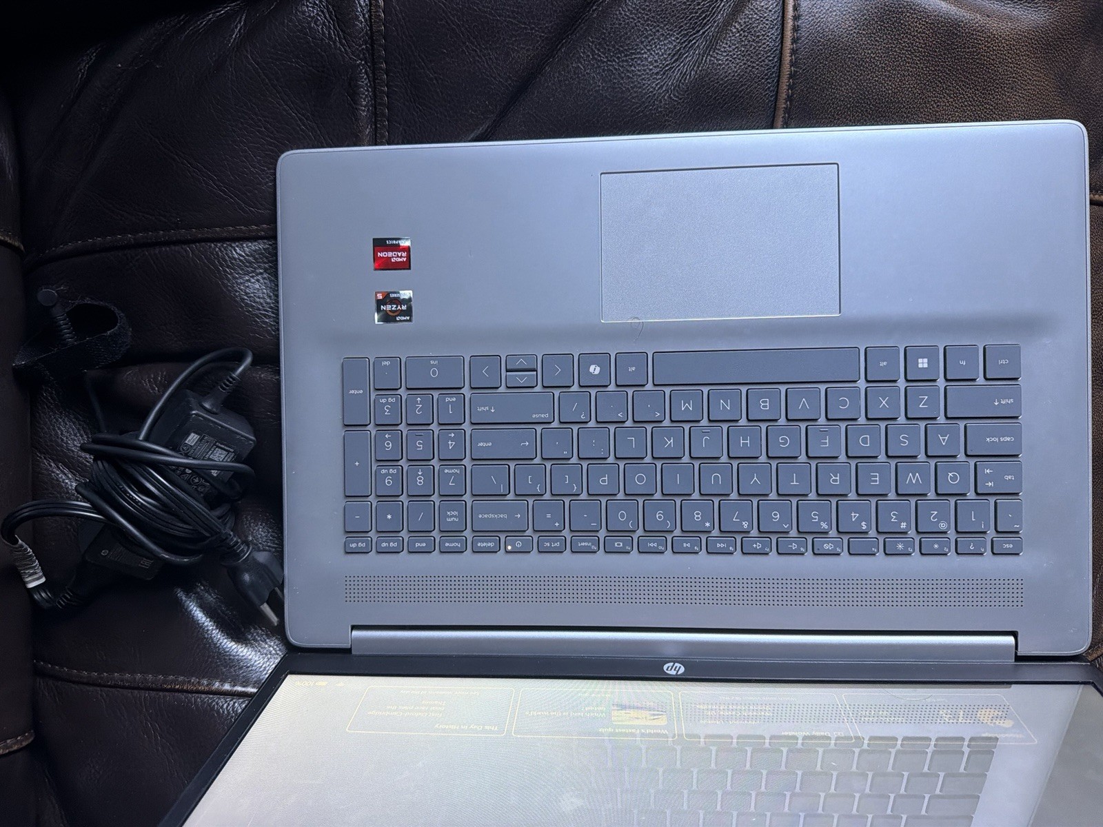 HP Pavilion 15-DK0056NR Laptop 15.6″ 1TB SSD, Core I7-10750H, 16GB RAM