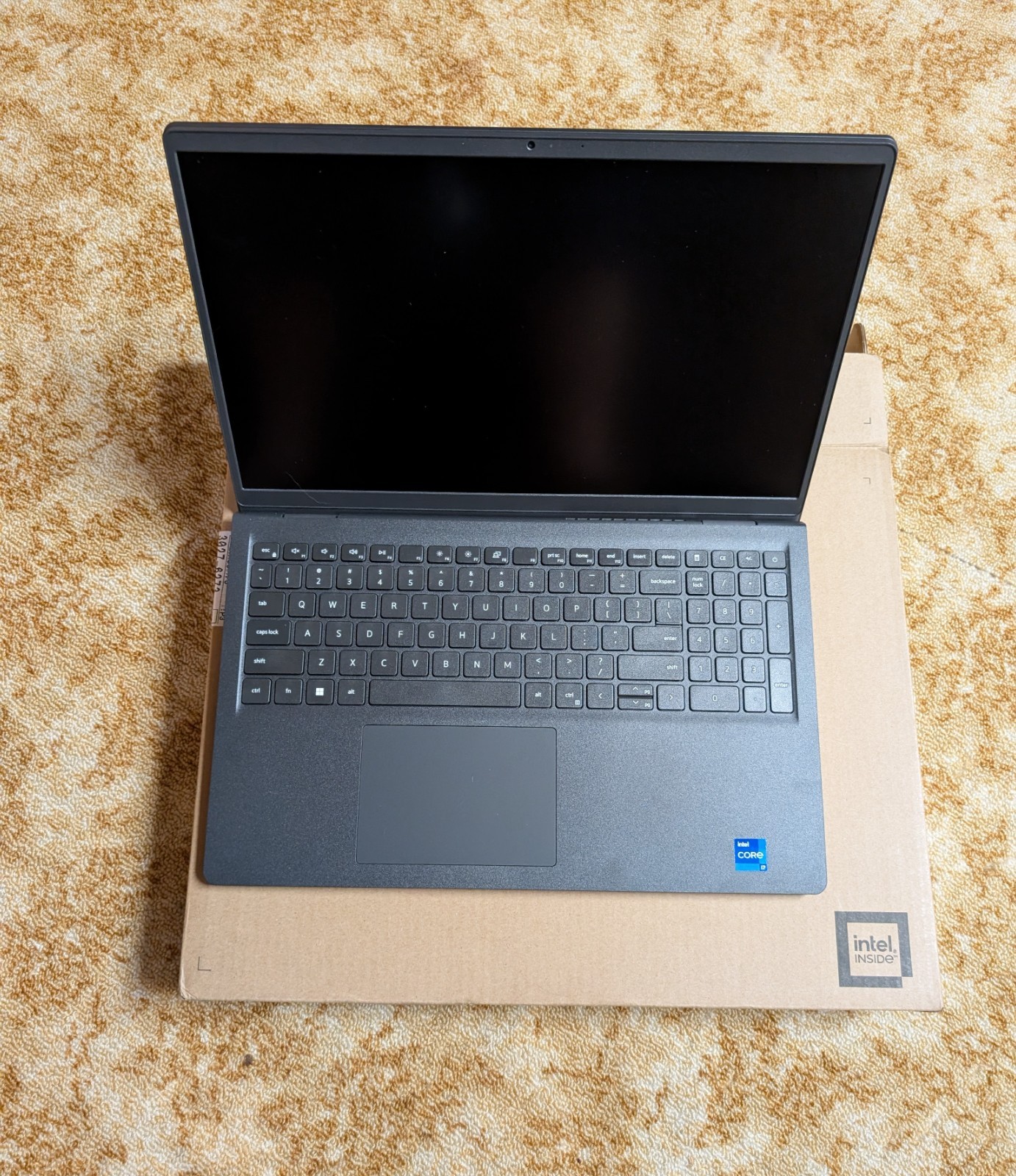Dell Pro 15 Essential PV15250 15.6 Notebook – Full HD – 120 Hz – Intel Core i7