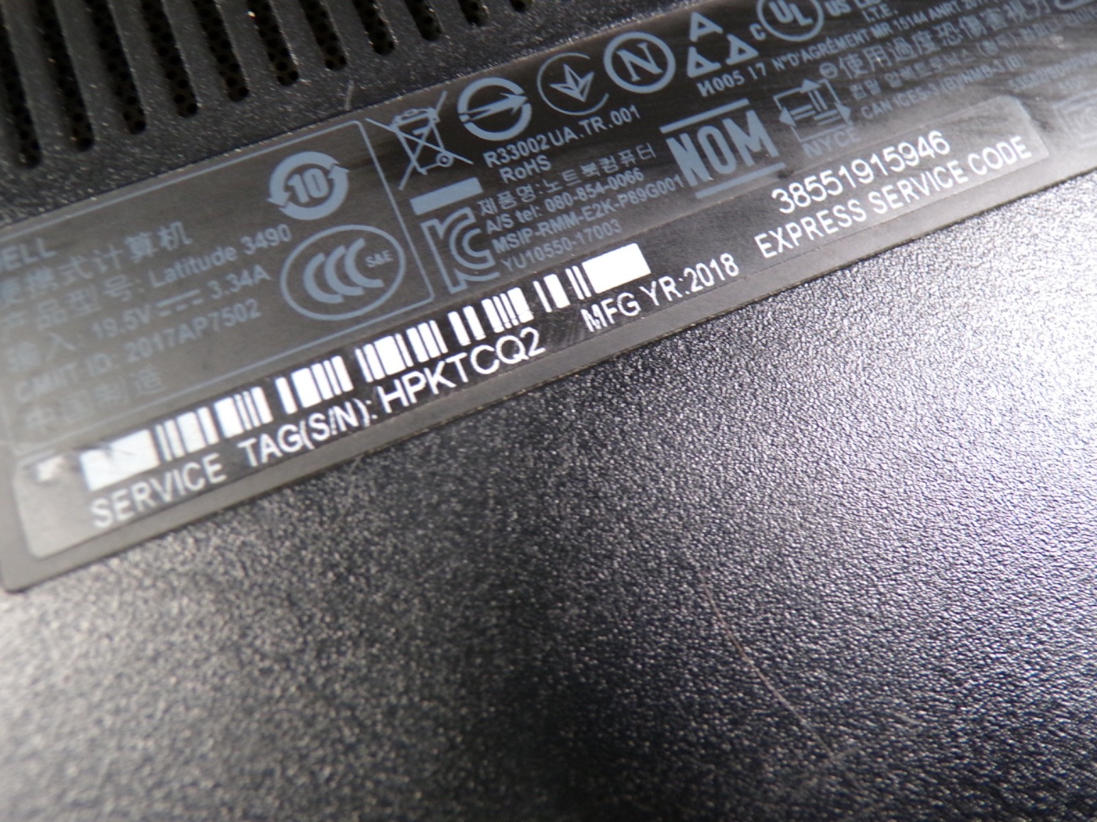 DELL LATITUDE 3490 INTEL CORE I5-8250U 1.60GHZ 16GB RAM **MISSING HINGE COVER **