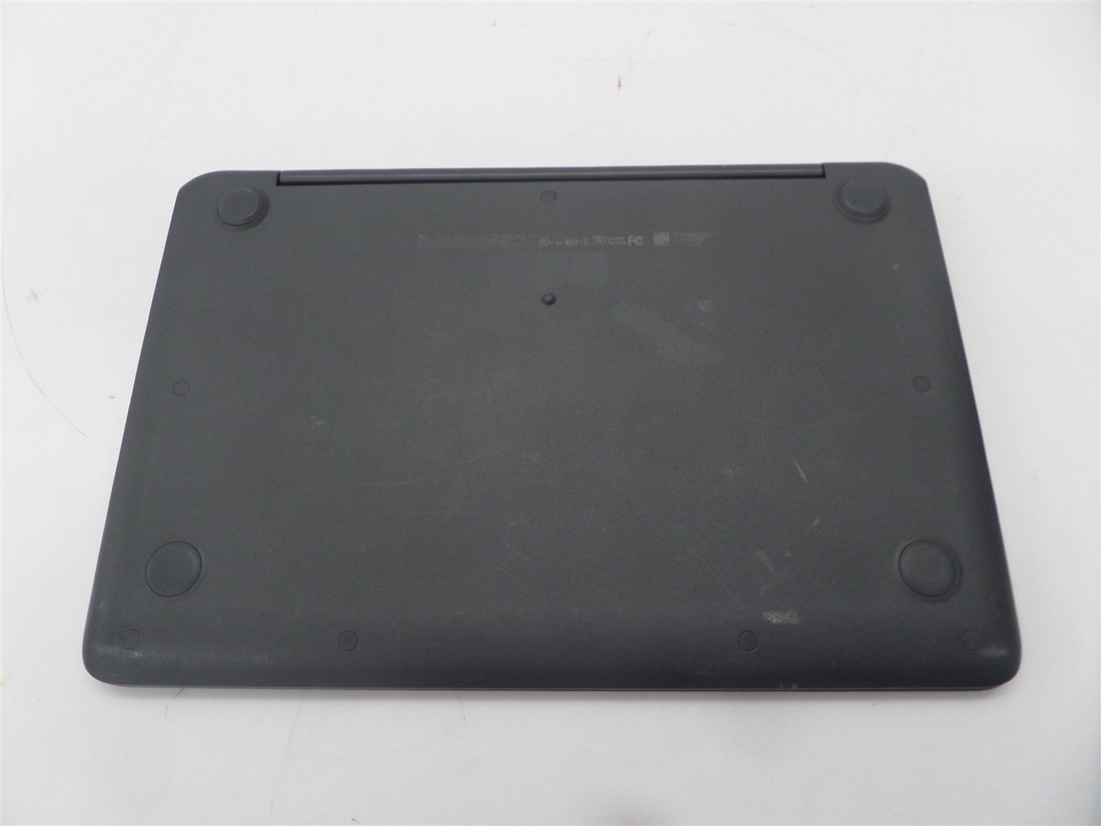 HP 14″ Chromebook 14A G5 16GB eMMC 7CZ87UT#ABA – Broken Left USB Port