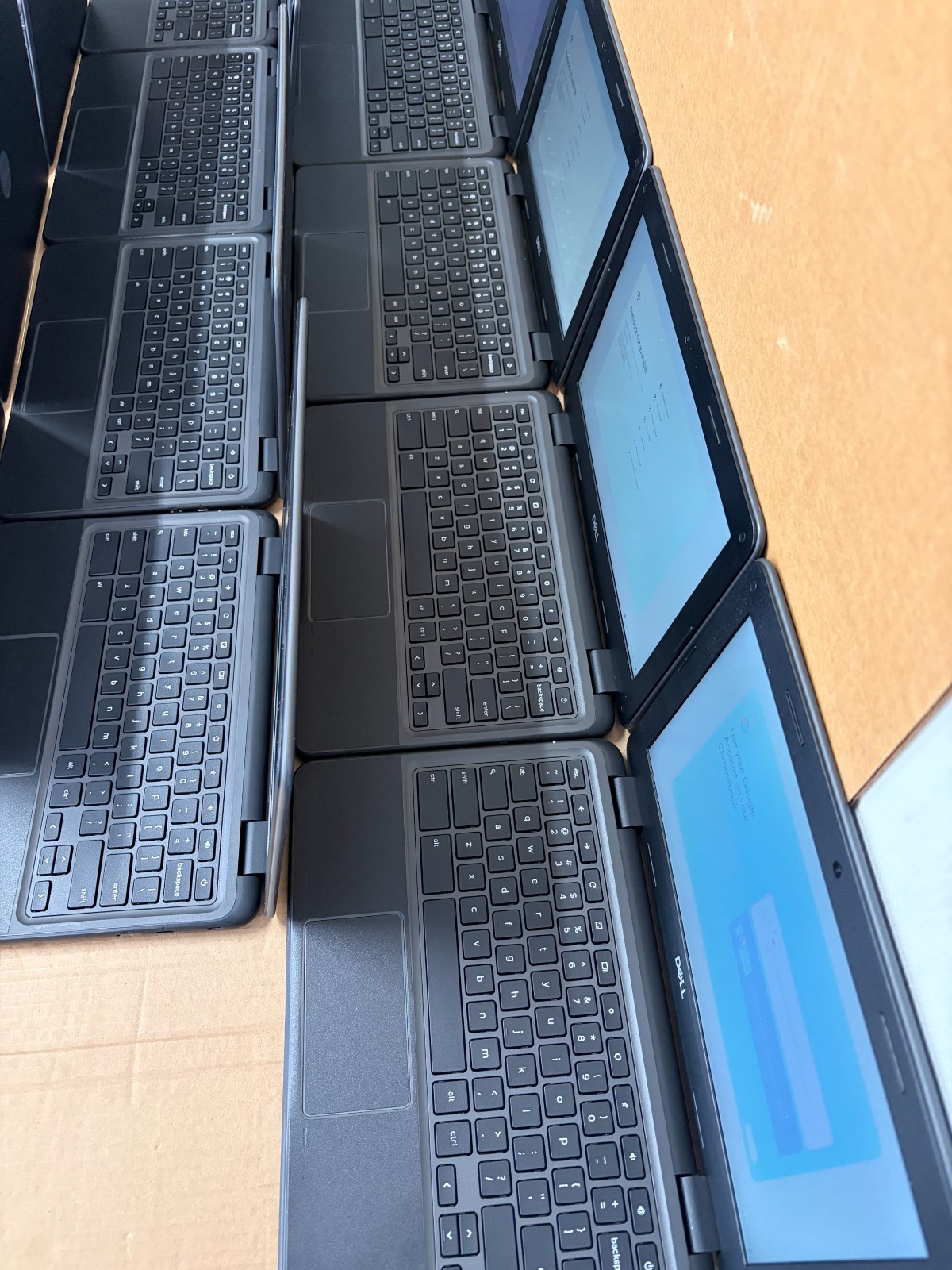 Lot of 12 Dell Chromebook 3100 | Celeron N4000/N4020 4GB 32GB eMMC H