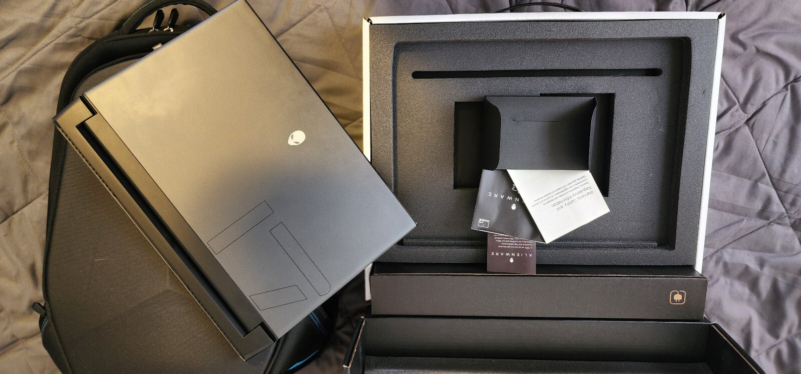 Alienware M17 R2
