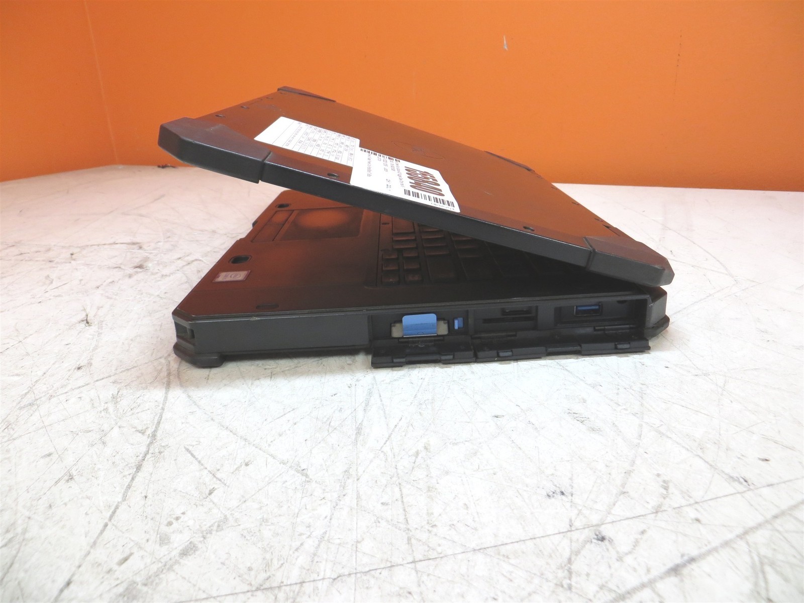No Screen Dell Latitude 5420 Rugged Base Only Intel i5-8350U 1.7GHz 8GB 256GB