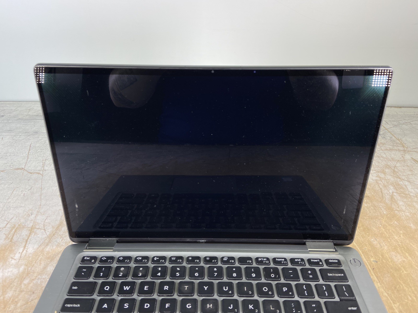 DELL LATITUDE 7400 2-IN-1 i5-8365U @ 1.6GHz, 16GB RAM, NO HDD/OS