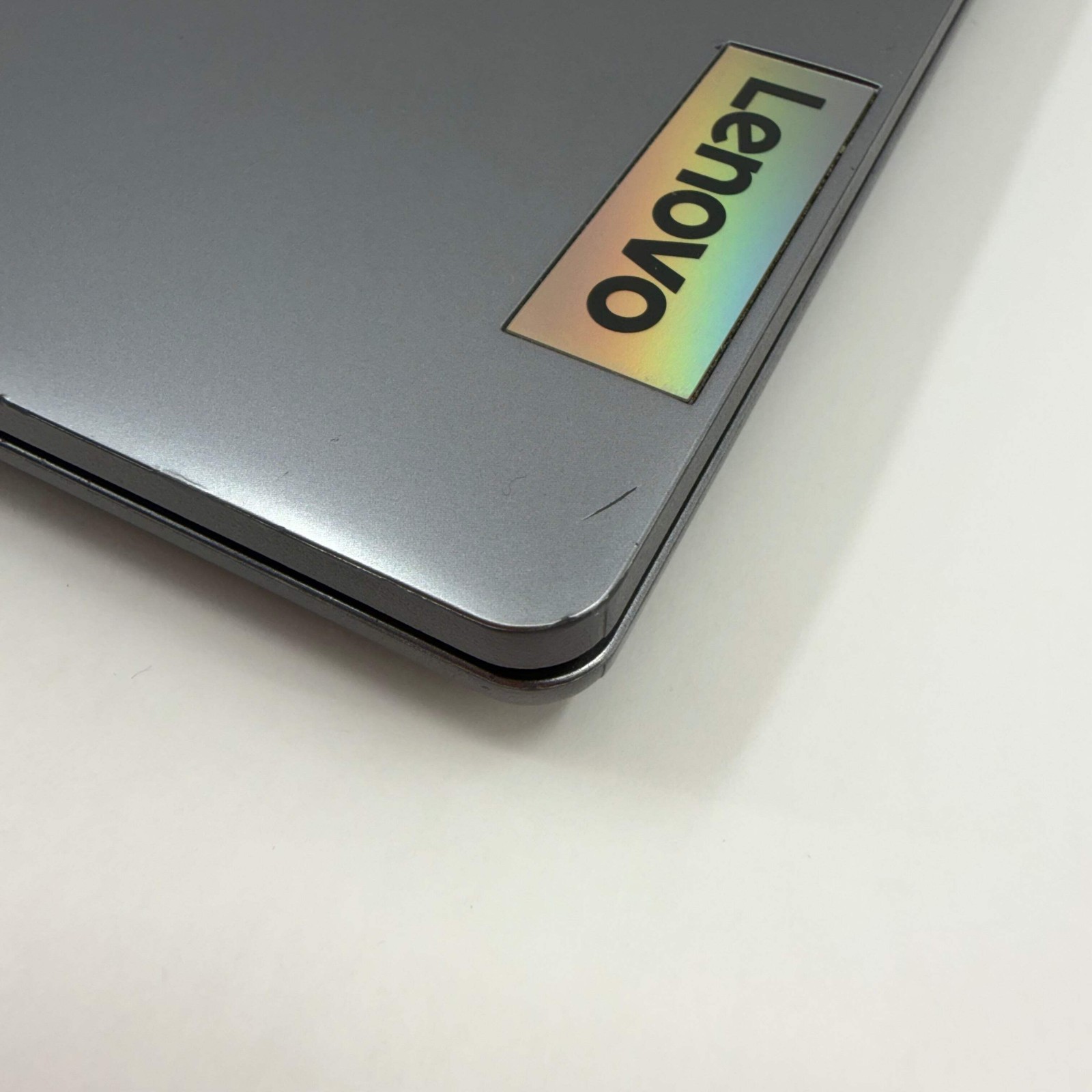 Lenovo IdeaPad Slim 3 15IAN8 15.6″ i3-N305 1.8GHz 8GB RAM 128GB SSD