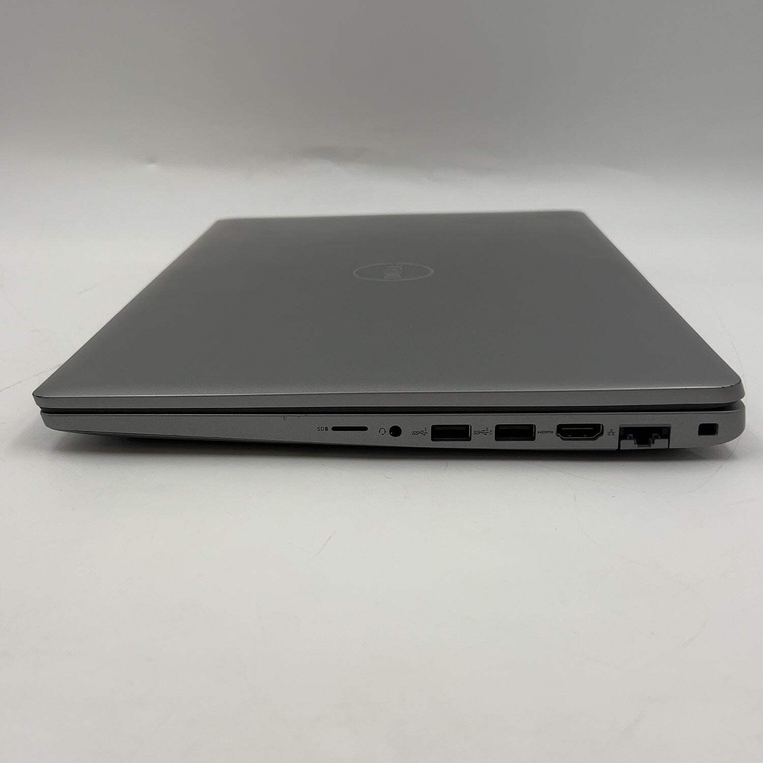Dell Latitude 5540 15.6″ i5-1350P 1.9GHz 16GB RAM 512GB SSD