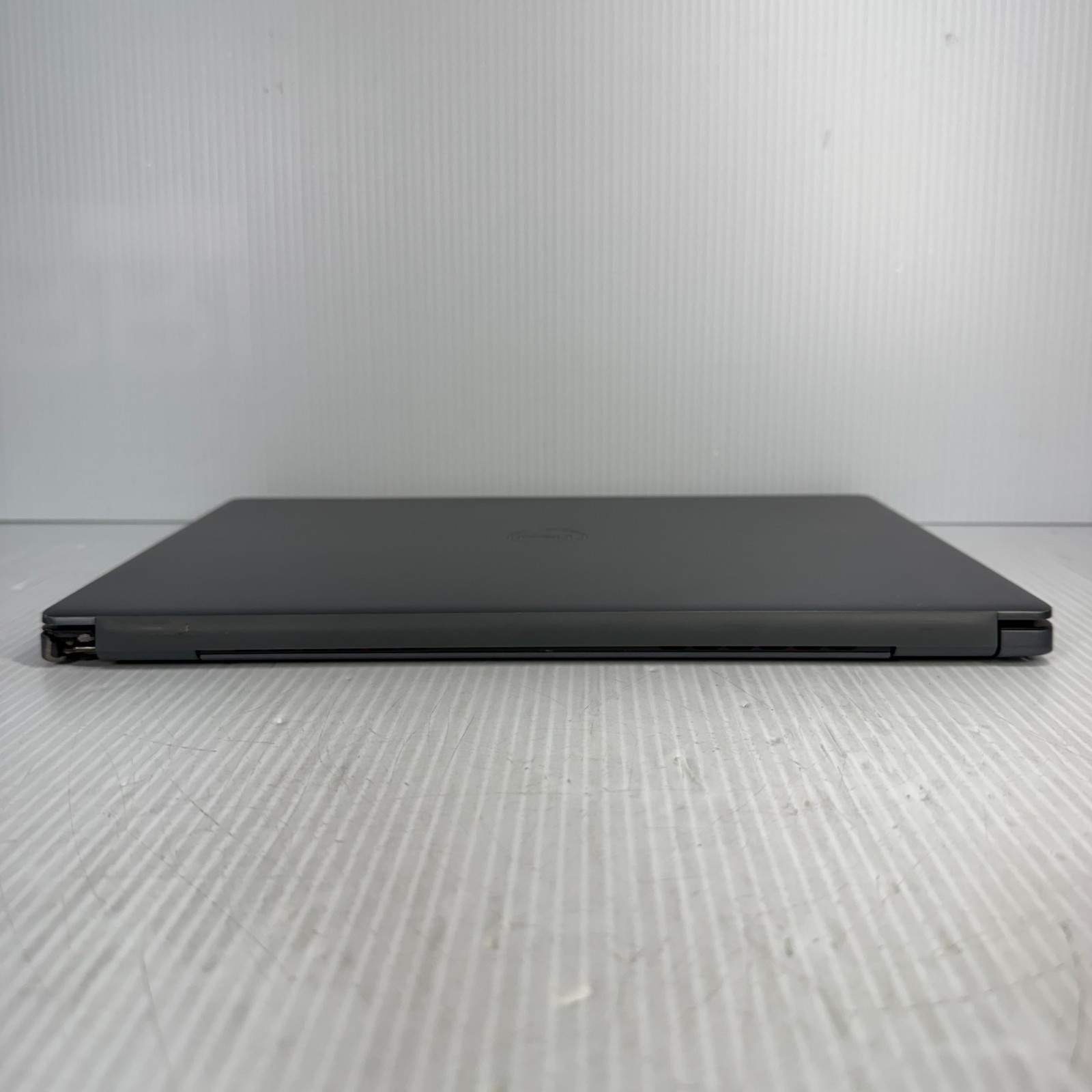 Dell Vostro 5391 i5-10210U 13.3″ Windows 11 Pro Laptop 128GB SSD 8GB *WEAR*