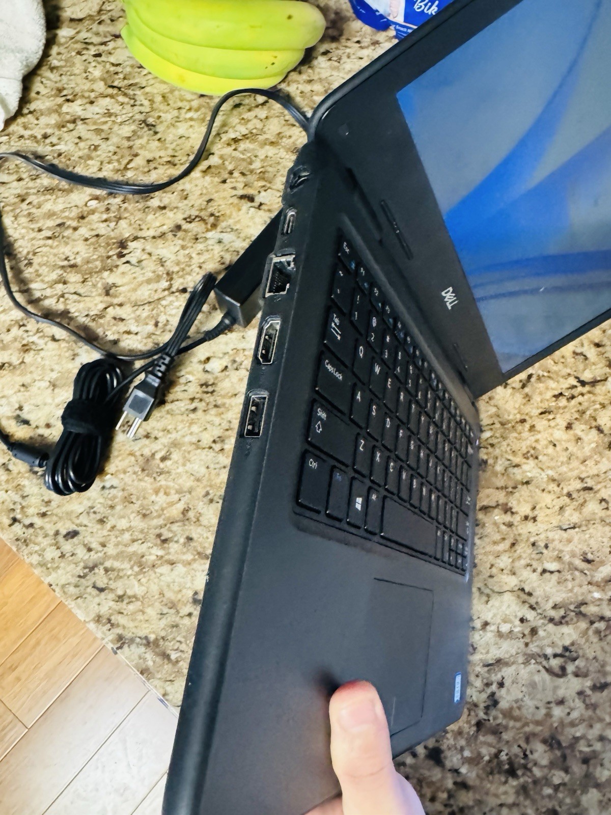 Dell latitude 3310 i3 8th gen 14 inch laptop with bag