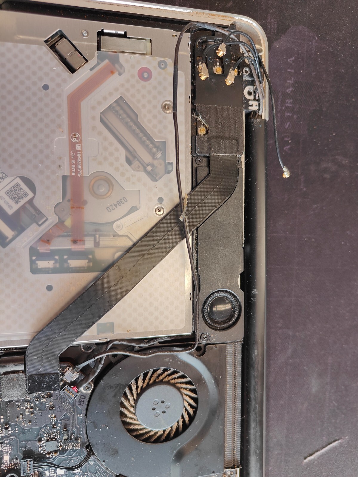 MacBook Pro Mid 2012, A1278, Needs Keyboard, Powers On, Please Read